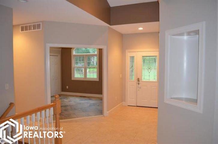 2356 Timberlane Heights, Ottumwa, Iowa image 13