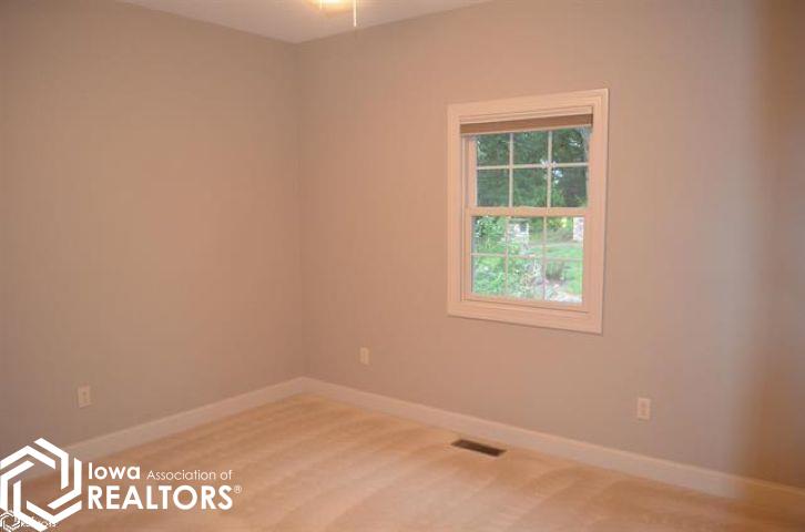 2356 Timberlane Heights, Ottumwa, Iowa image 24
