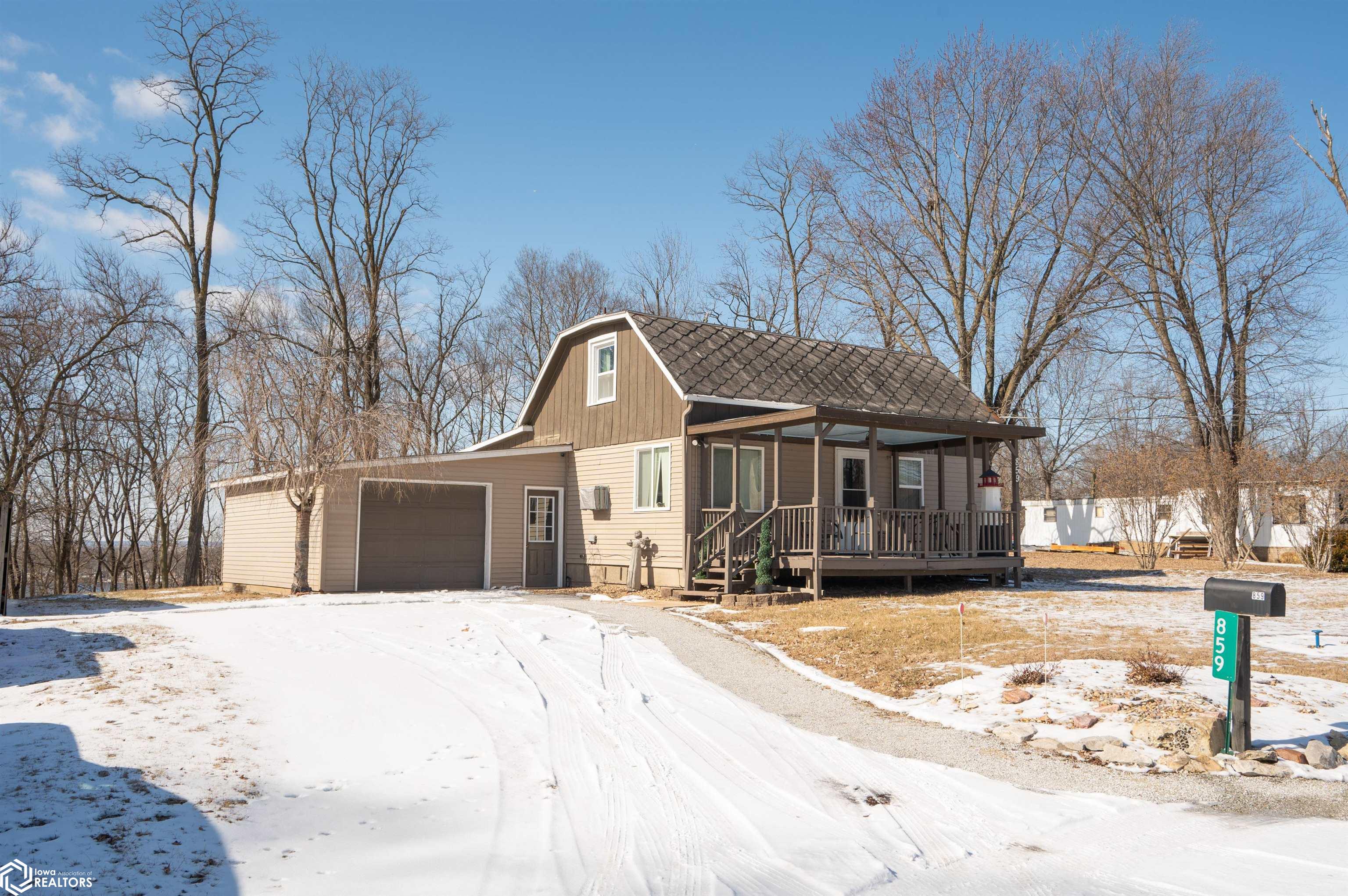 859 Mulberry Street, Warsaw, Illinois image 1