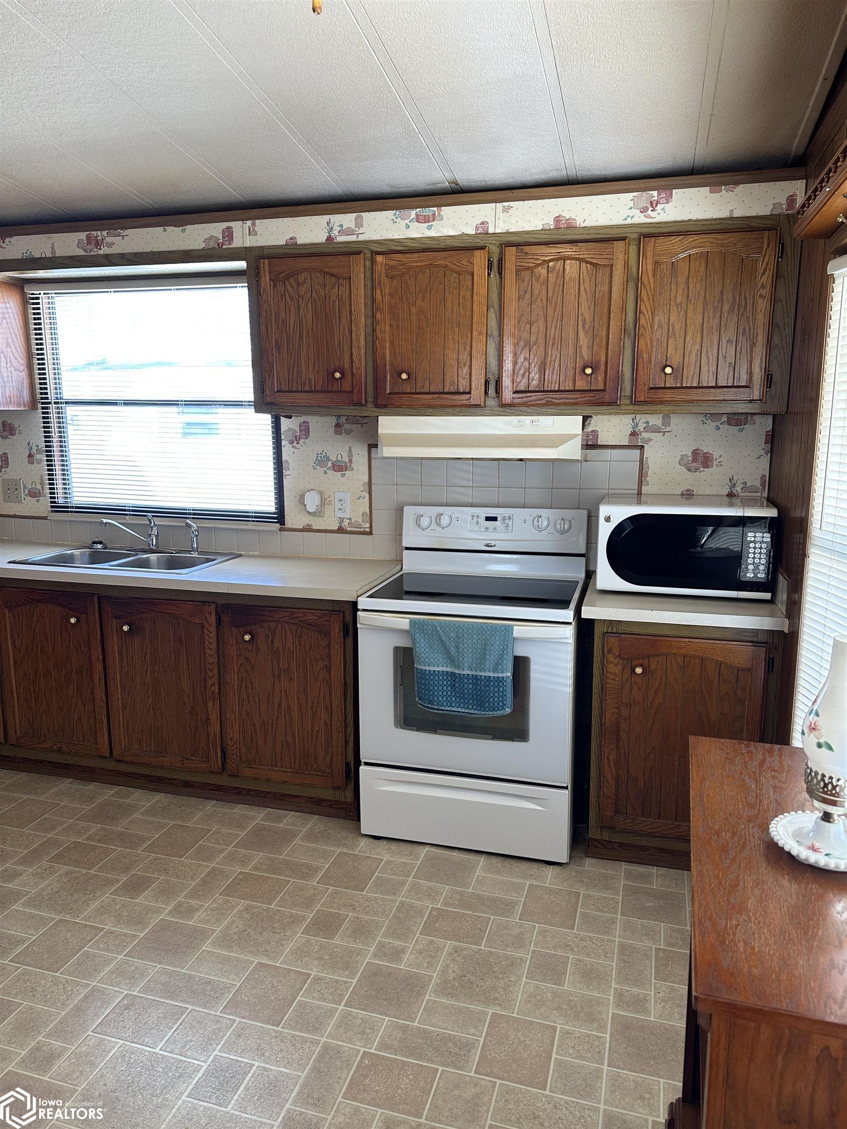 225 S Barnett Street #LOT 7, Nauvoo, Illinois image 10