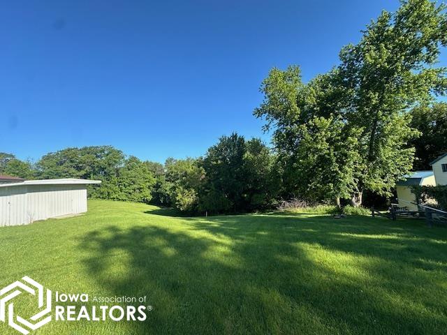 5065-5066 Skyline Drive, Brooklyn, Iowa image 4
