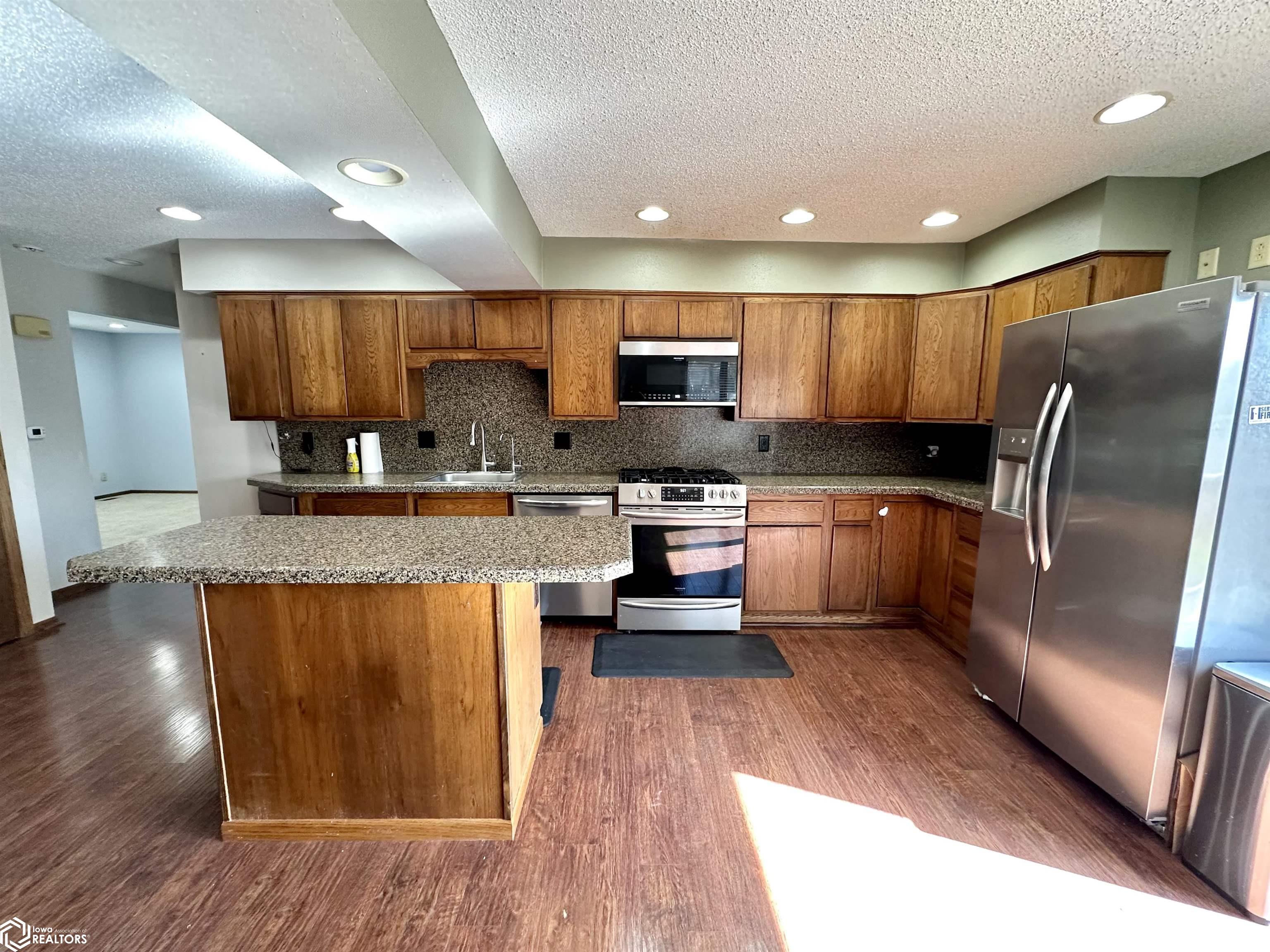 1716 Spring Street, Grinnell, Iowa image 15