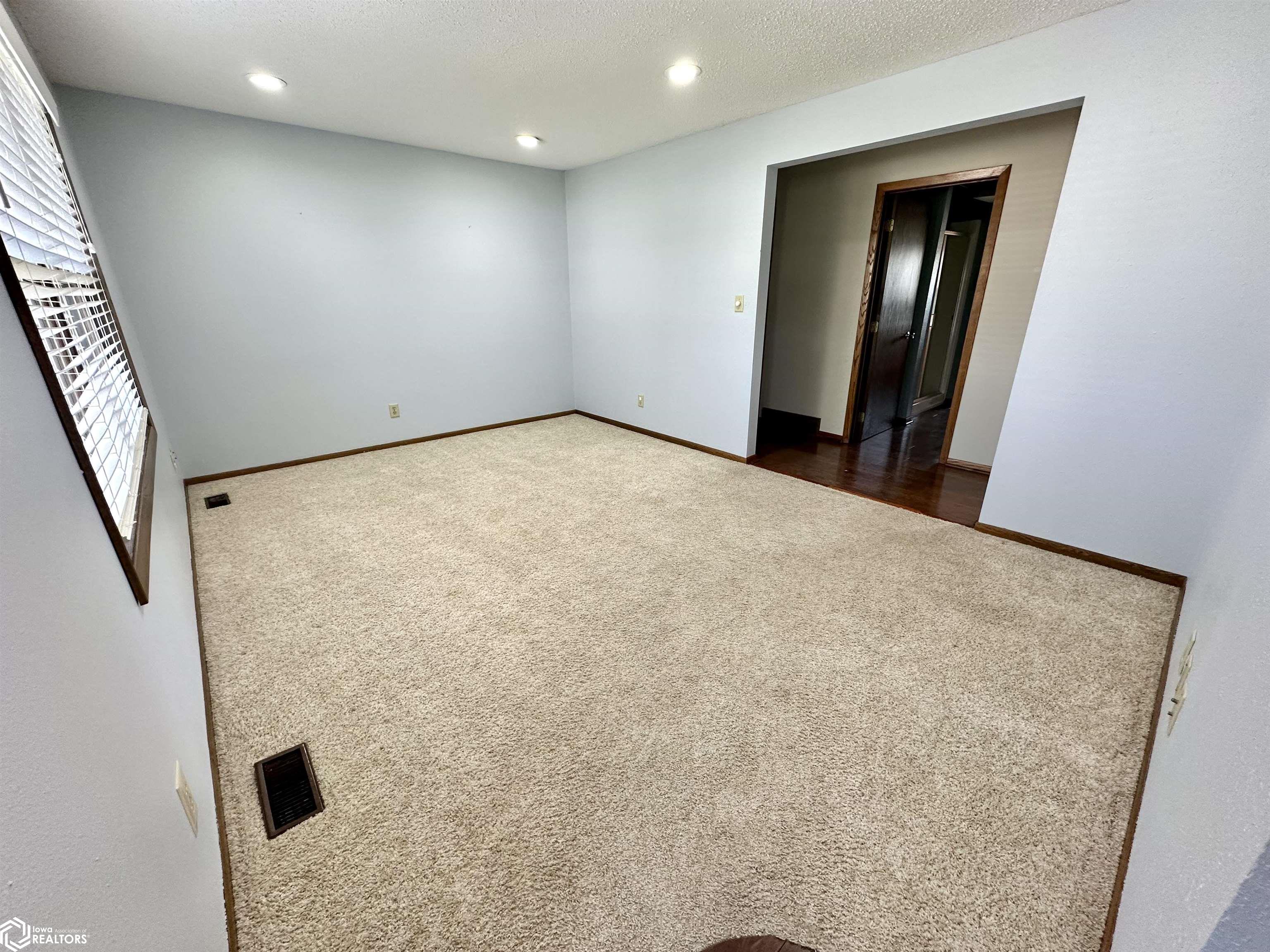 1716 Spring Street, Grinnell, Iowa image 20
