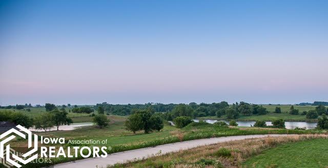 2313 Lake Trail, Fairfield, Iowa image 1