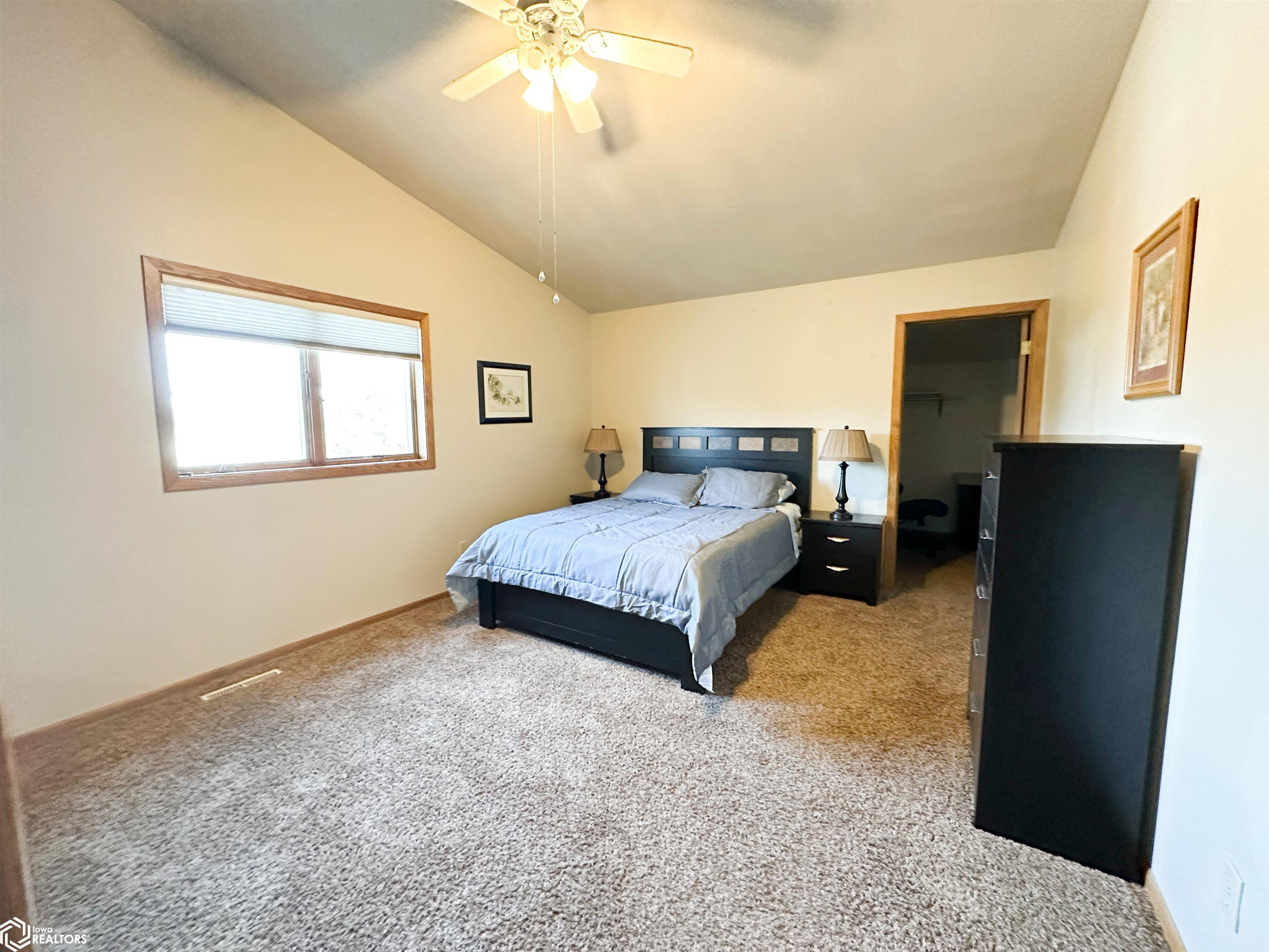 2306 3rd Avenue, Clear Lake, Iowa image 27