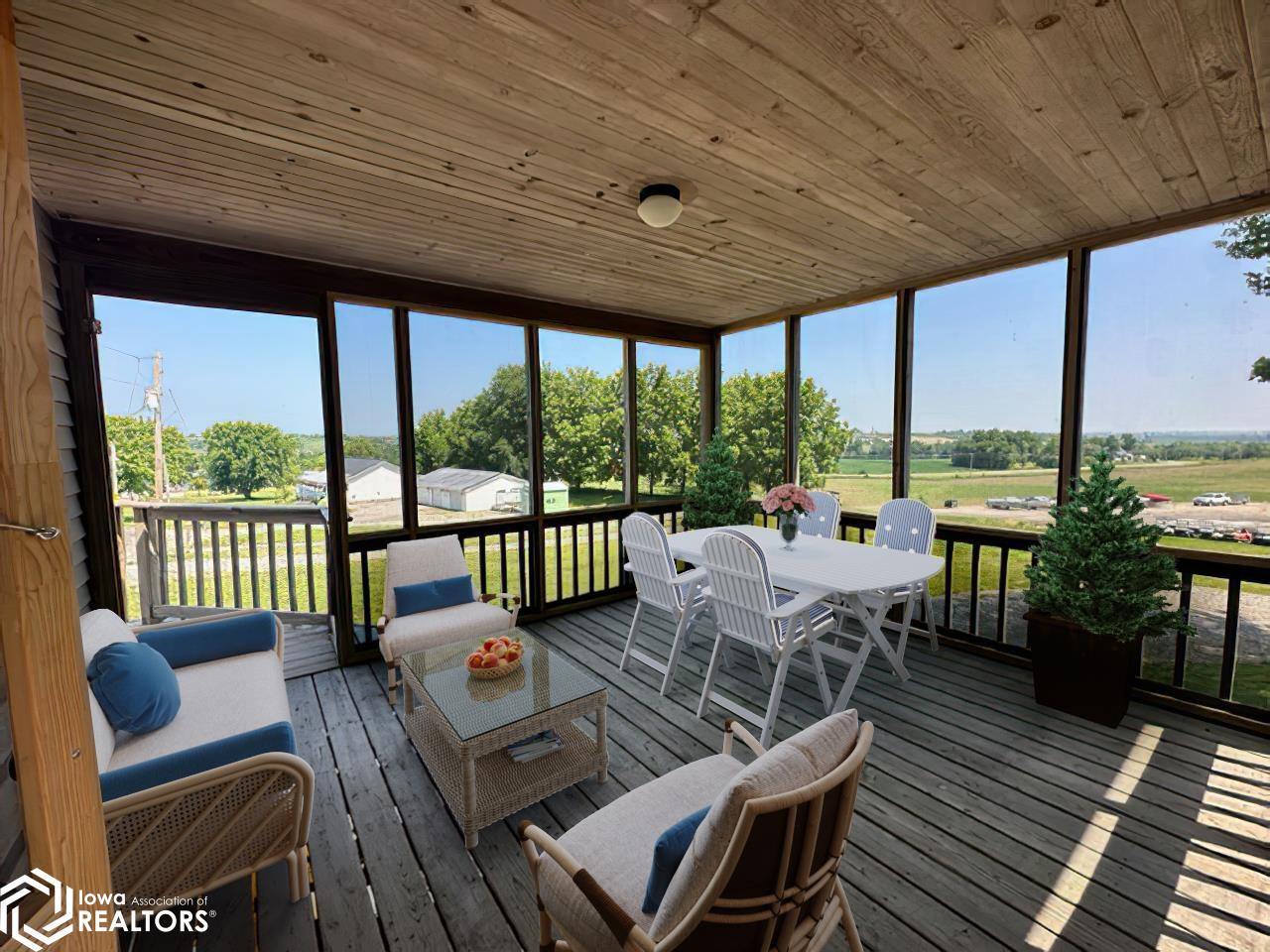6043 N Lakeshore Drive, Brooklyn, Iowa image 16