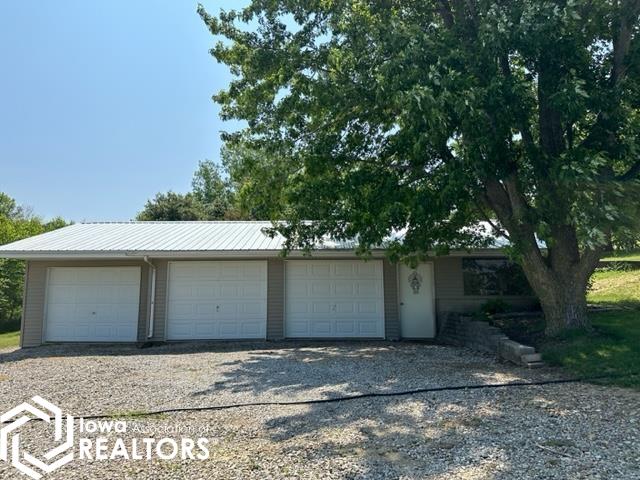 6043 N Lakeshore Drive, Brooklyn, Iowa image 19