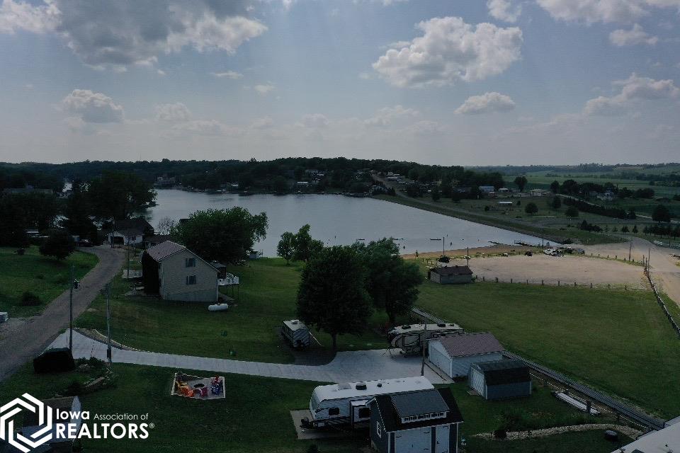 6043 N Lakeshore Drive, Brooklyn, Iowa image 28