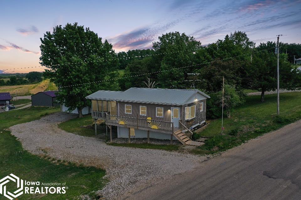 6043 N Lakeshore Drive, Brooklyn, Iowa image 6