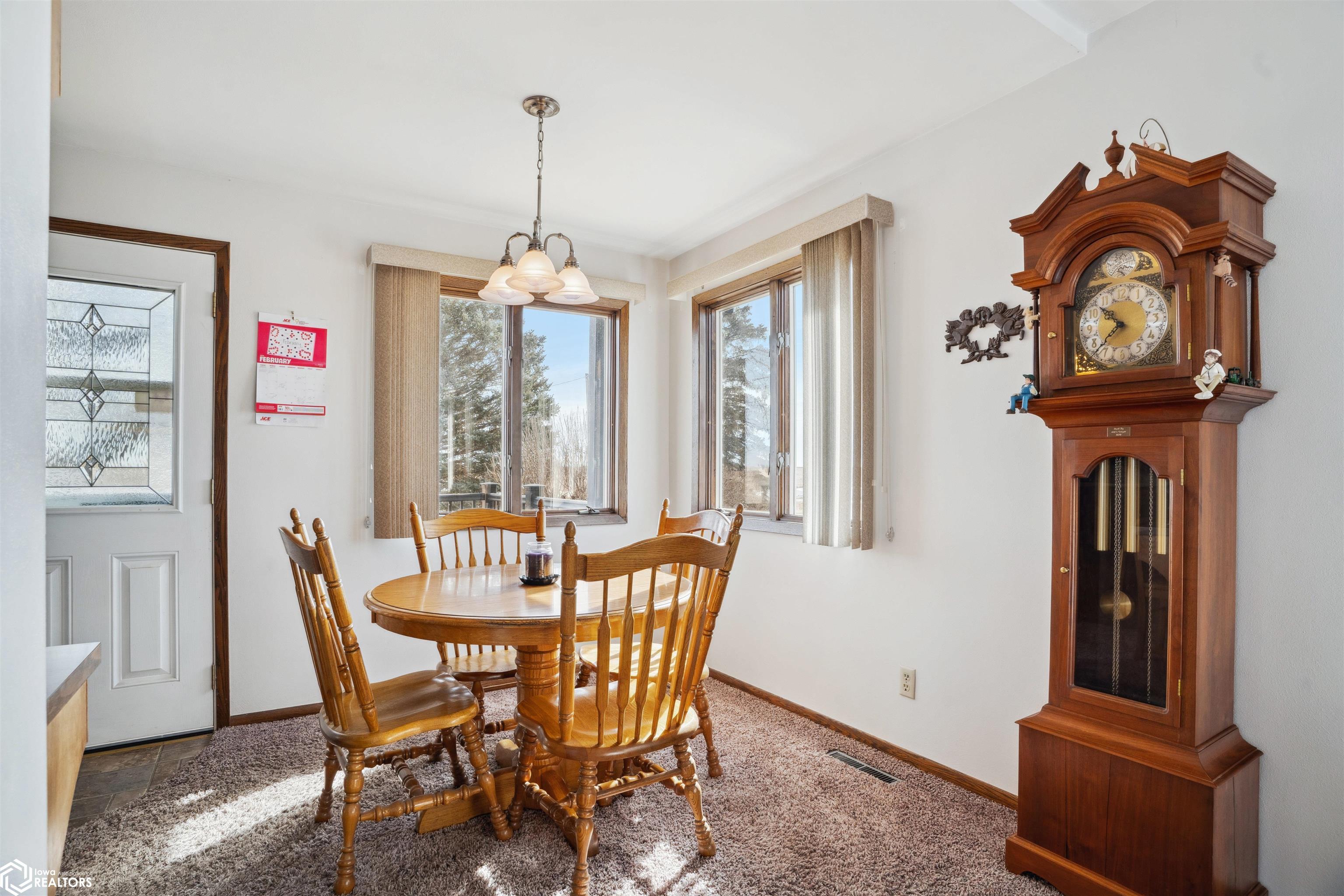 1633 150th Street, Mount Pleasant, Iowa image 6