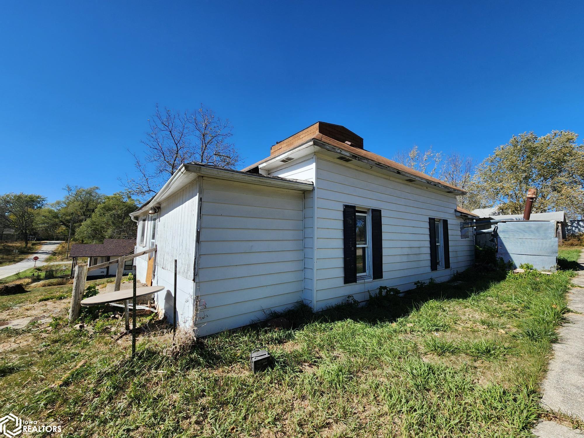 509 Smith Street, Woodburn, Iowa image 3