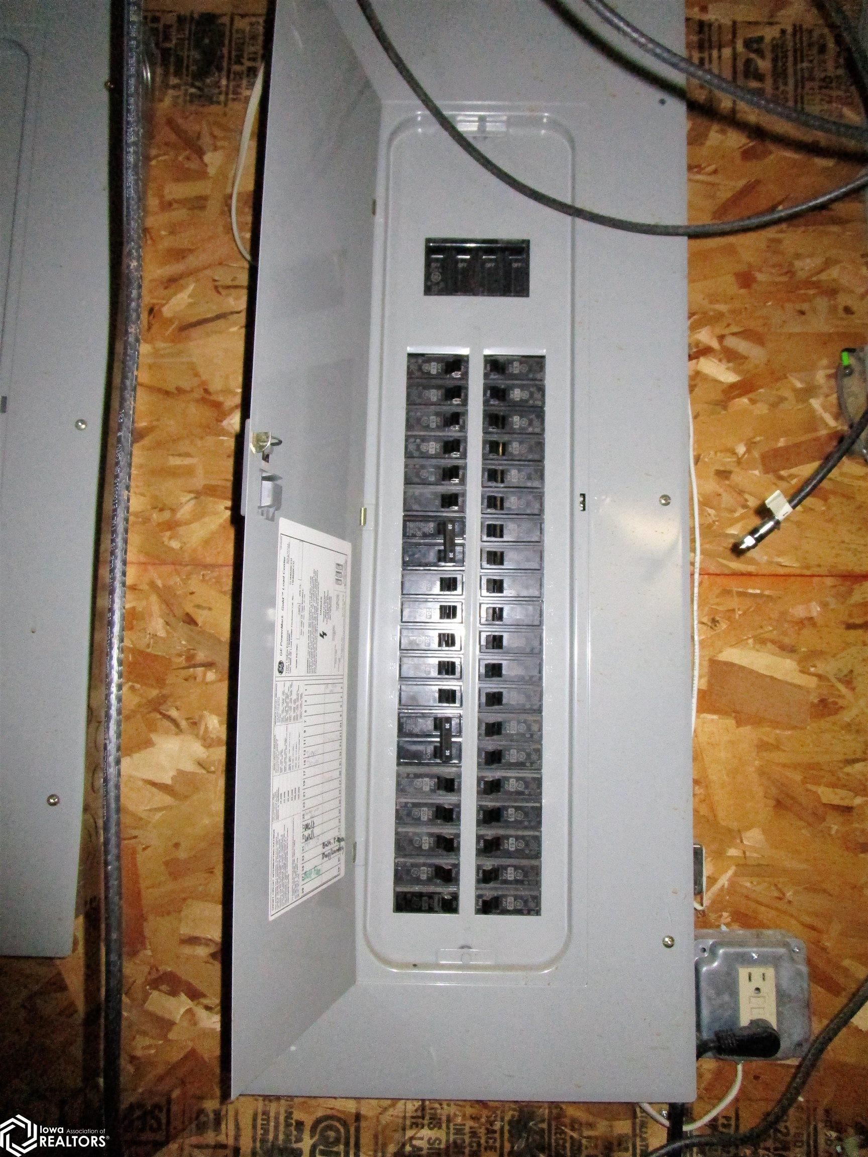 25638 D15, Iowa Falls, Iowa image 32