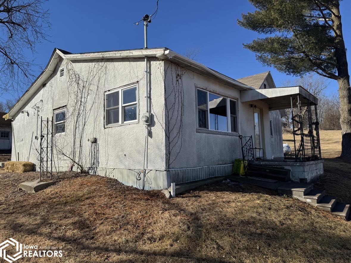 611 Blyth Street, Mystic, Iowa image 2