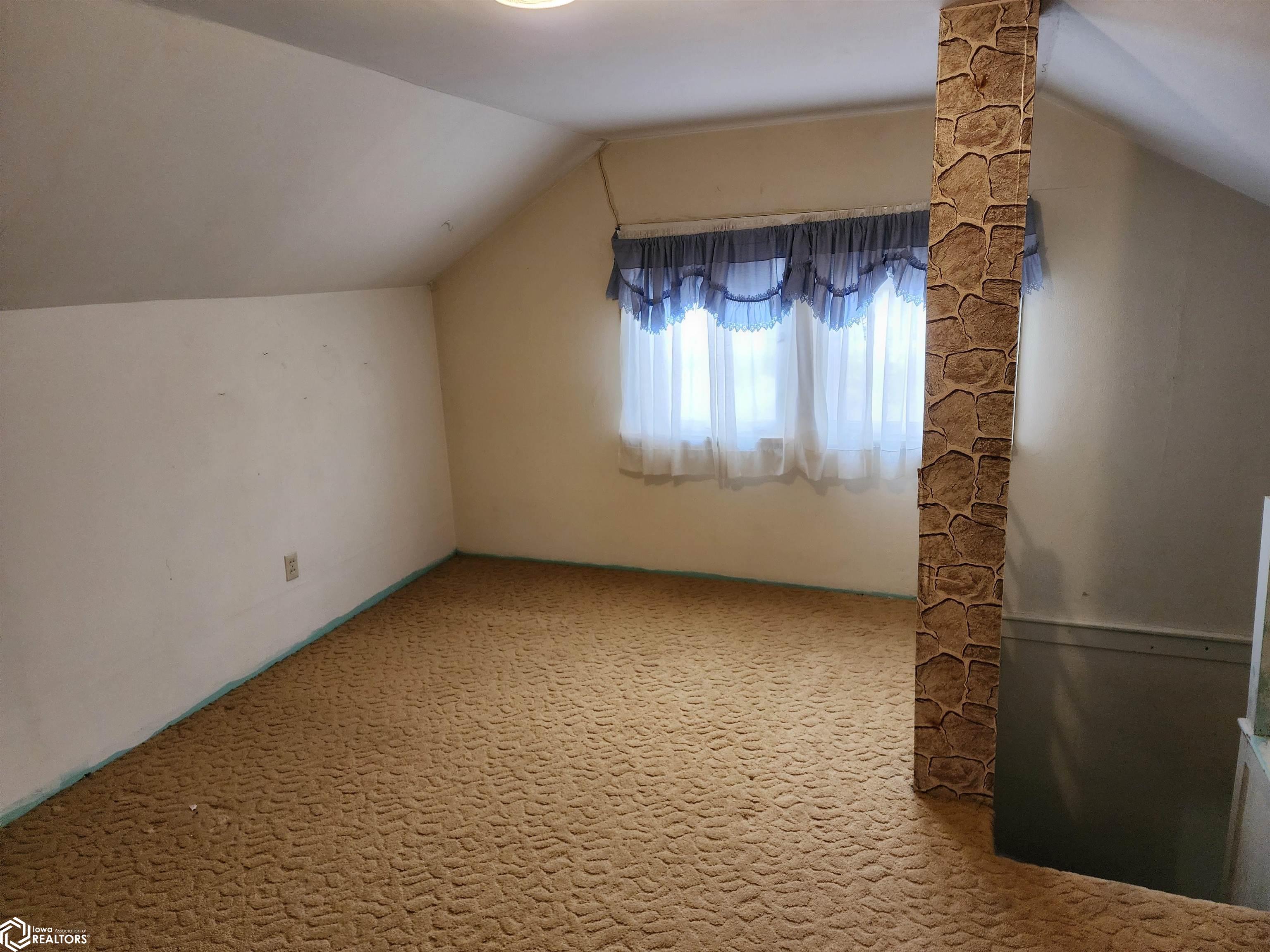 504 Willow Street, Battle Creek, Iowa image 22