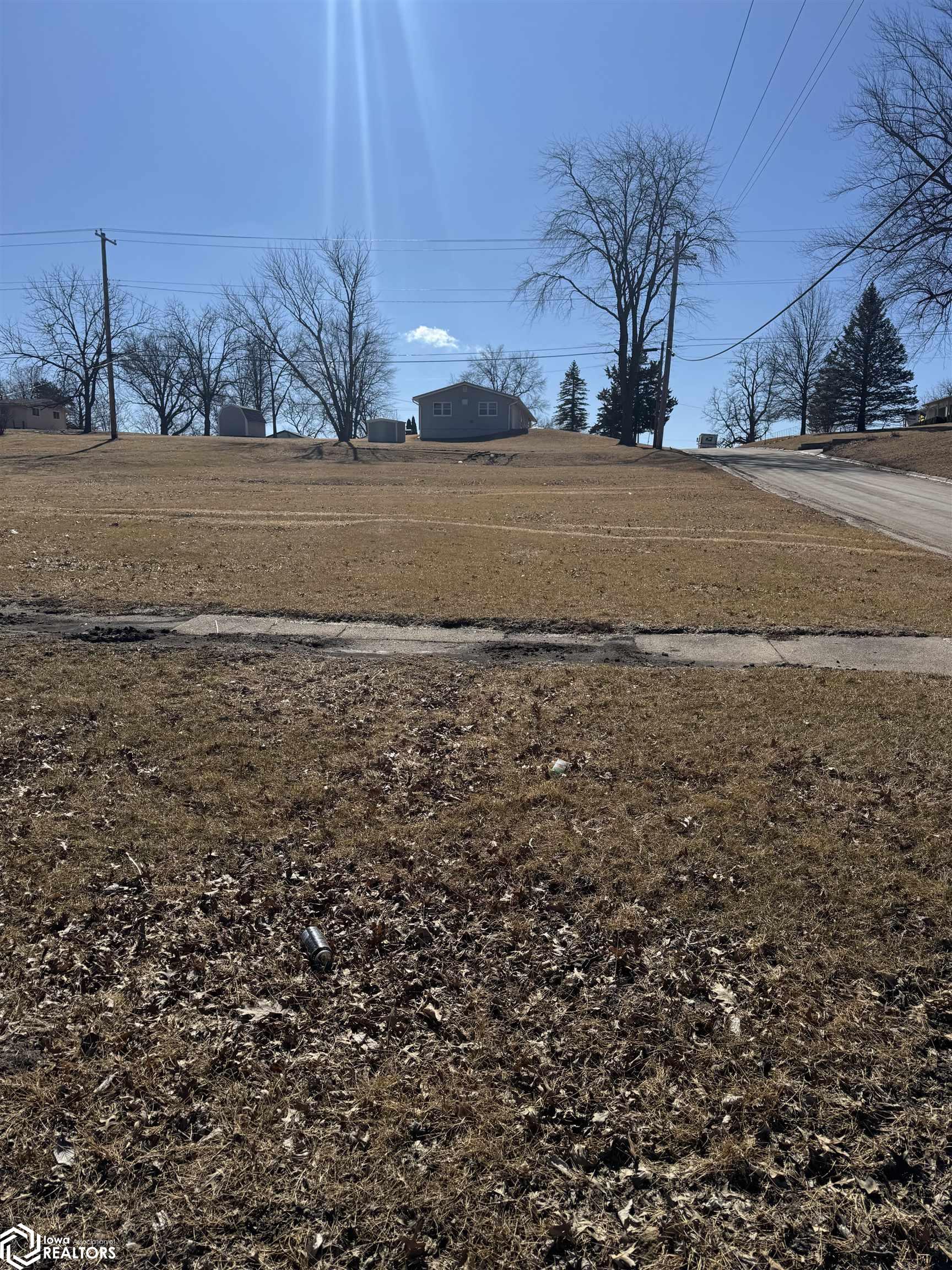 1628 Linden Avenue, Chariton, Iowa image 1