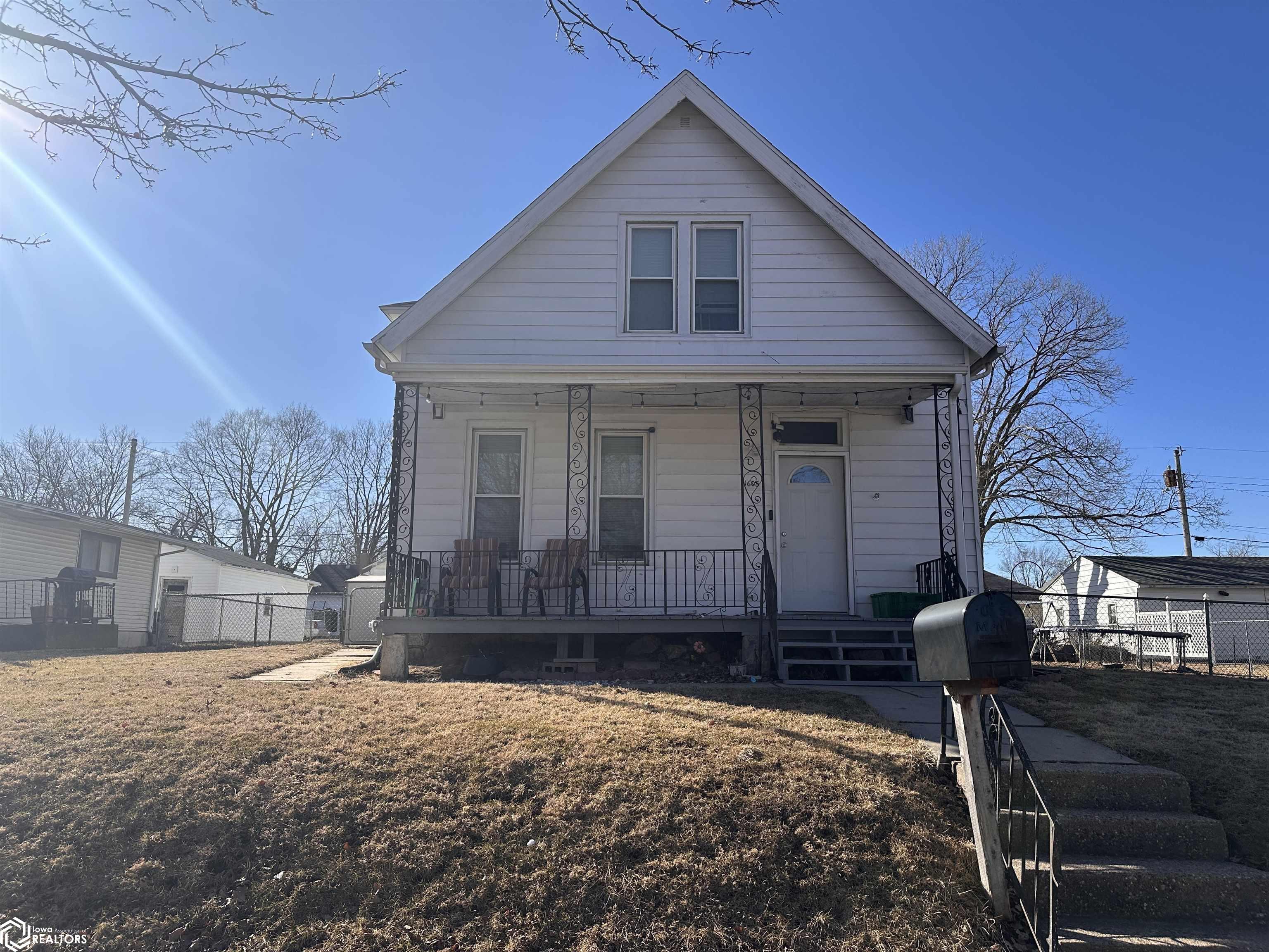 1605 S Central Avenue, Burlington, Iowa image 1