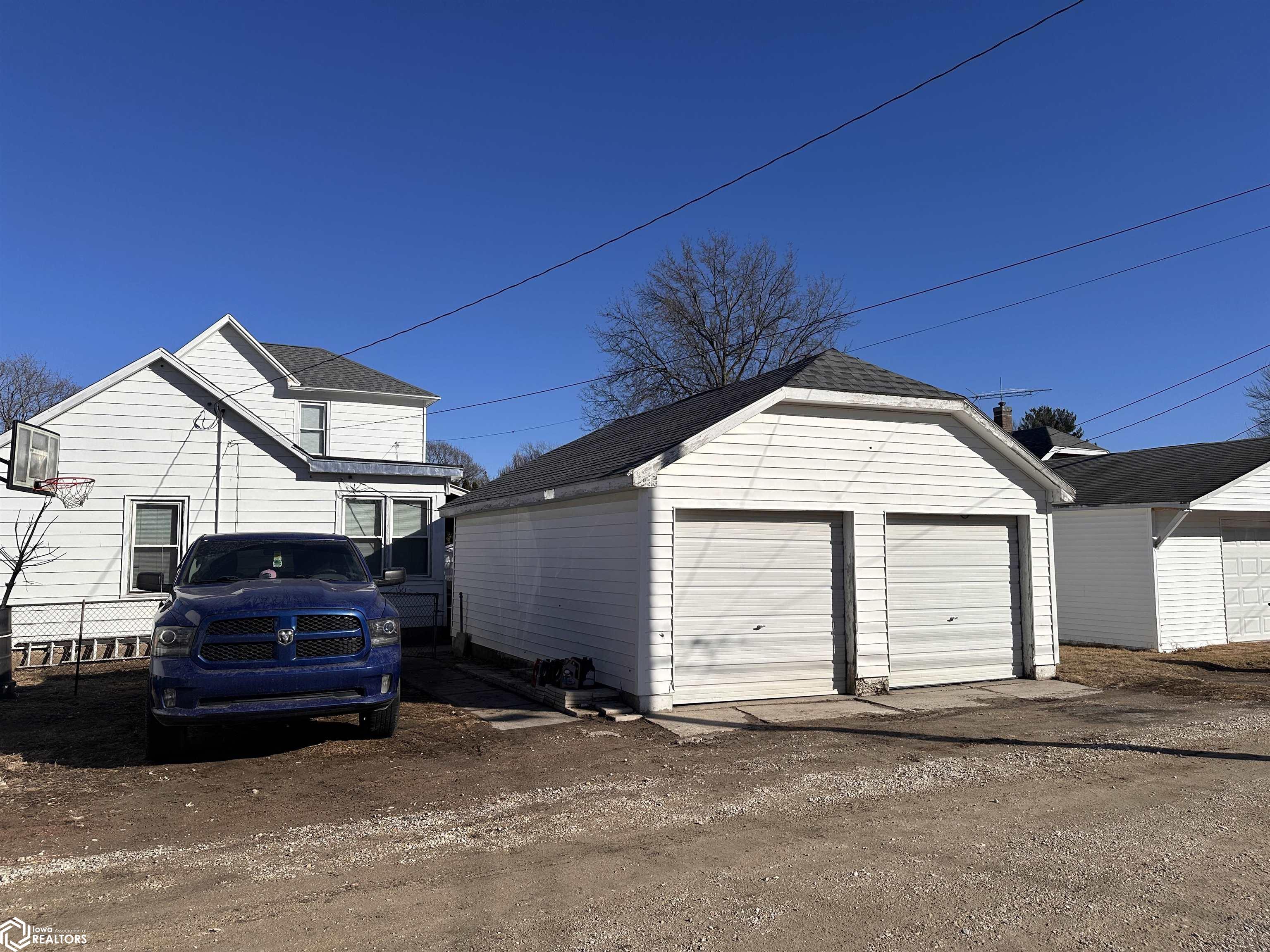 1605 S Central Avenue, Burlington, Iowa image 3