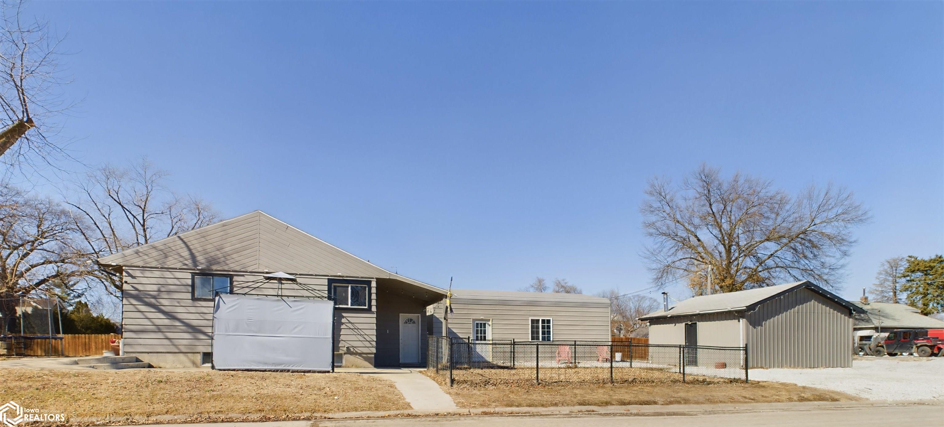 1703 Des Moines Street, Keokuk, Iowa image 2