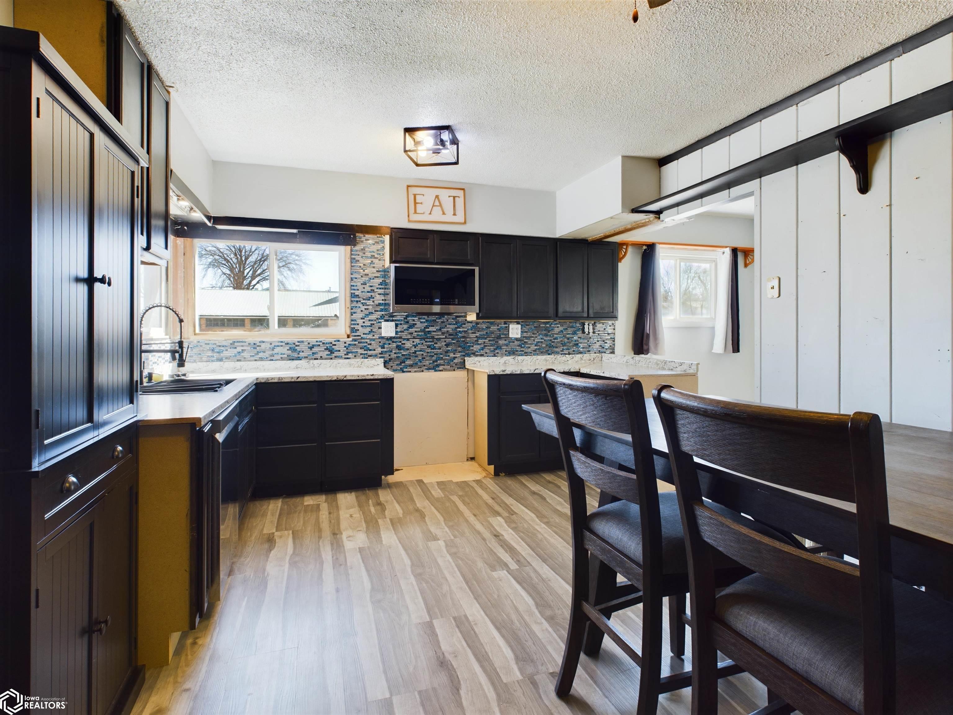 1703 Des Moines Street, Keokuk, Iowa image 13