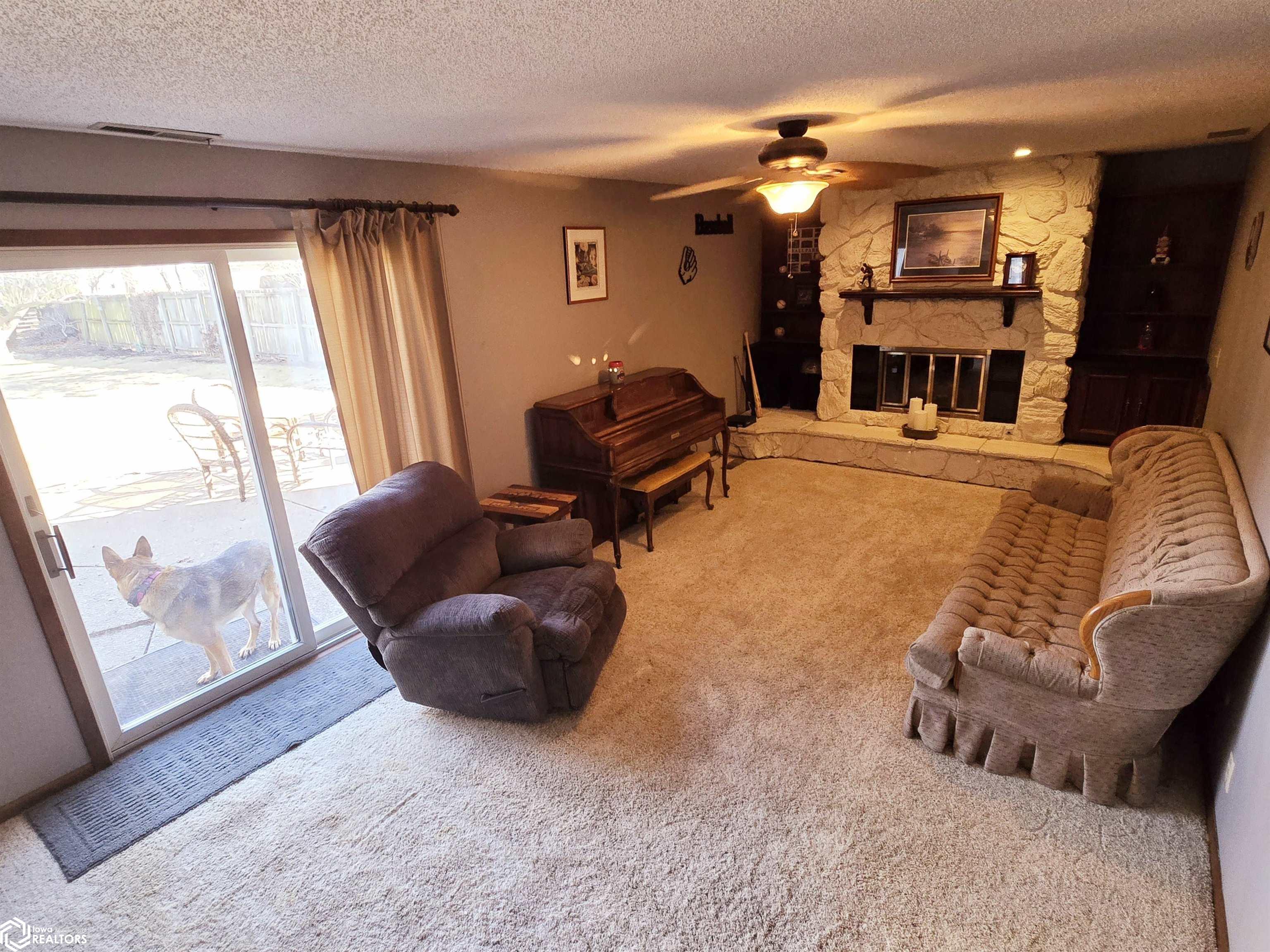 320 Kimberly Drive, West Burlington, Iowa image 10
