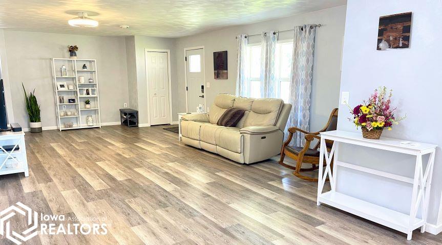 2073 Graham Avenue, Mount Pleasant, Iowa image 5