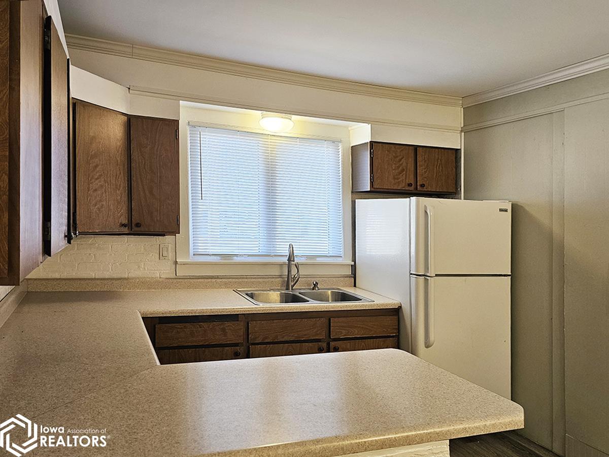 502 S Ferry Street, Ottumwa, Iowa image 11