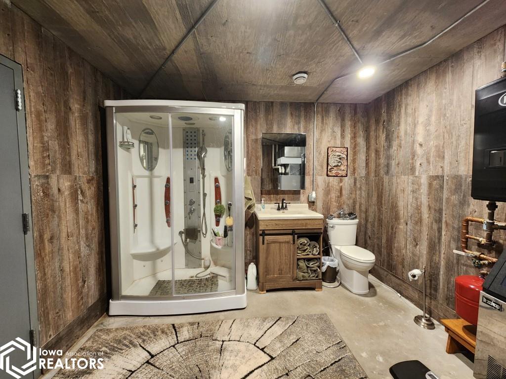 940 250th Street, Sheffield, Iowa image 33