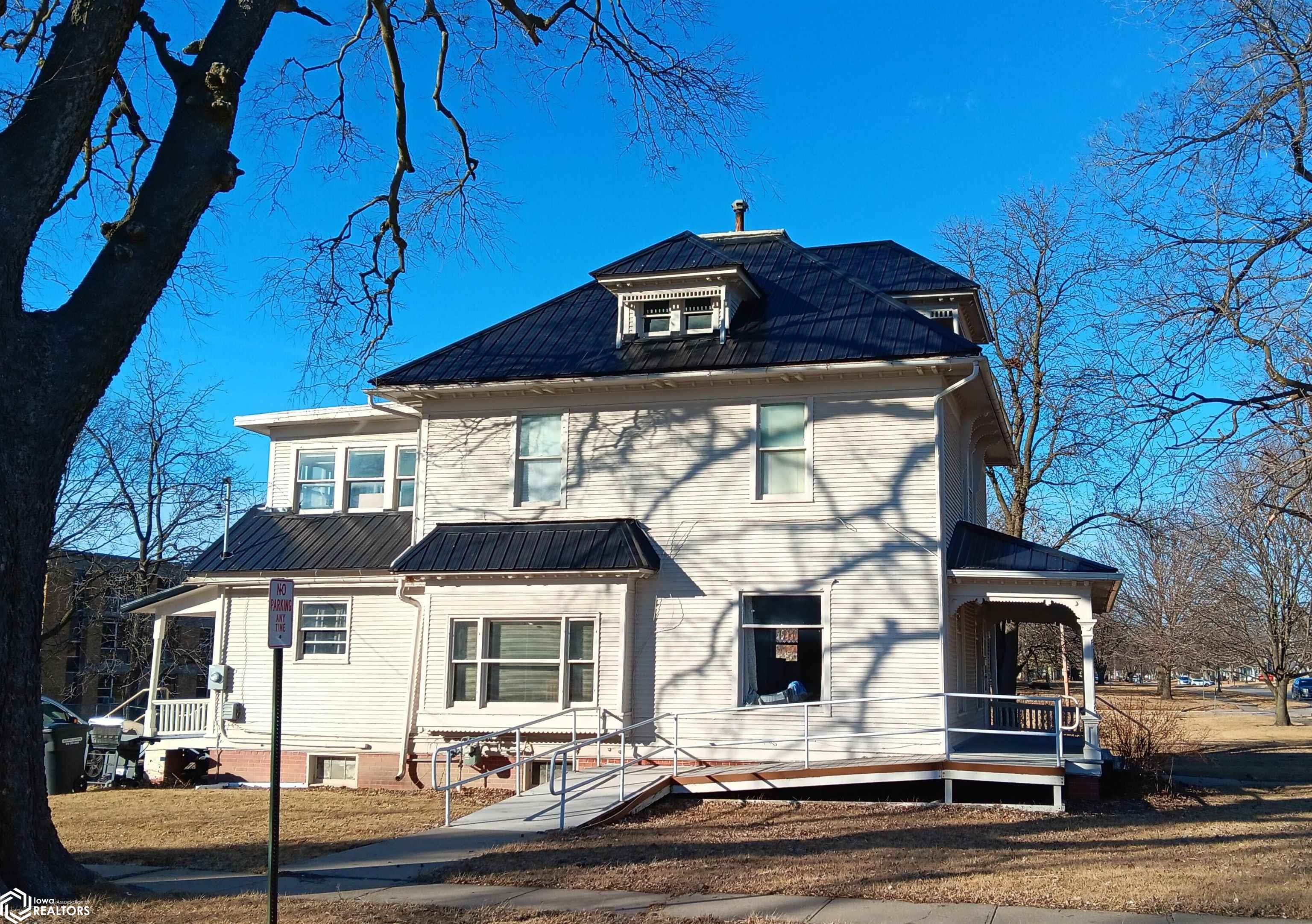 507 N Broadway Street, Mount Pleasant, Iowa image 3