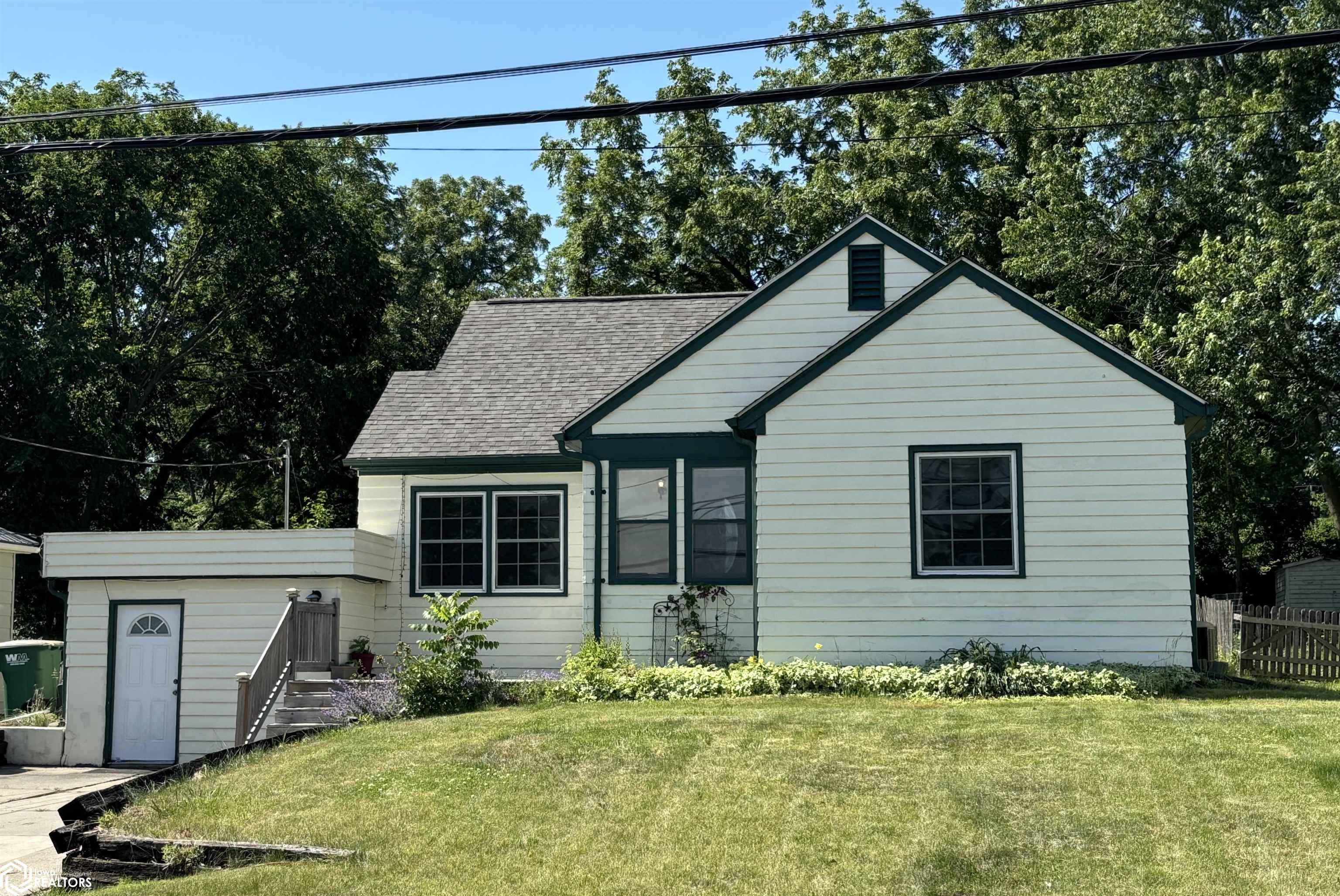 500 E Broadway Avenue, Fairfield, Iowa image 2