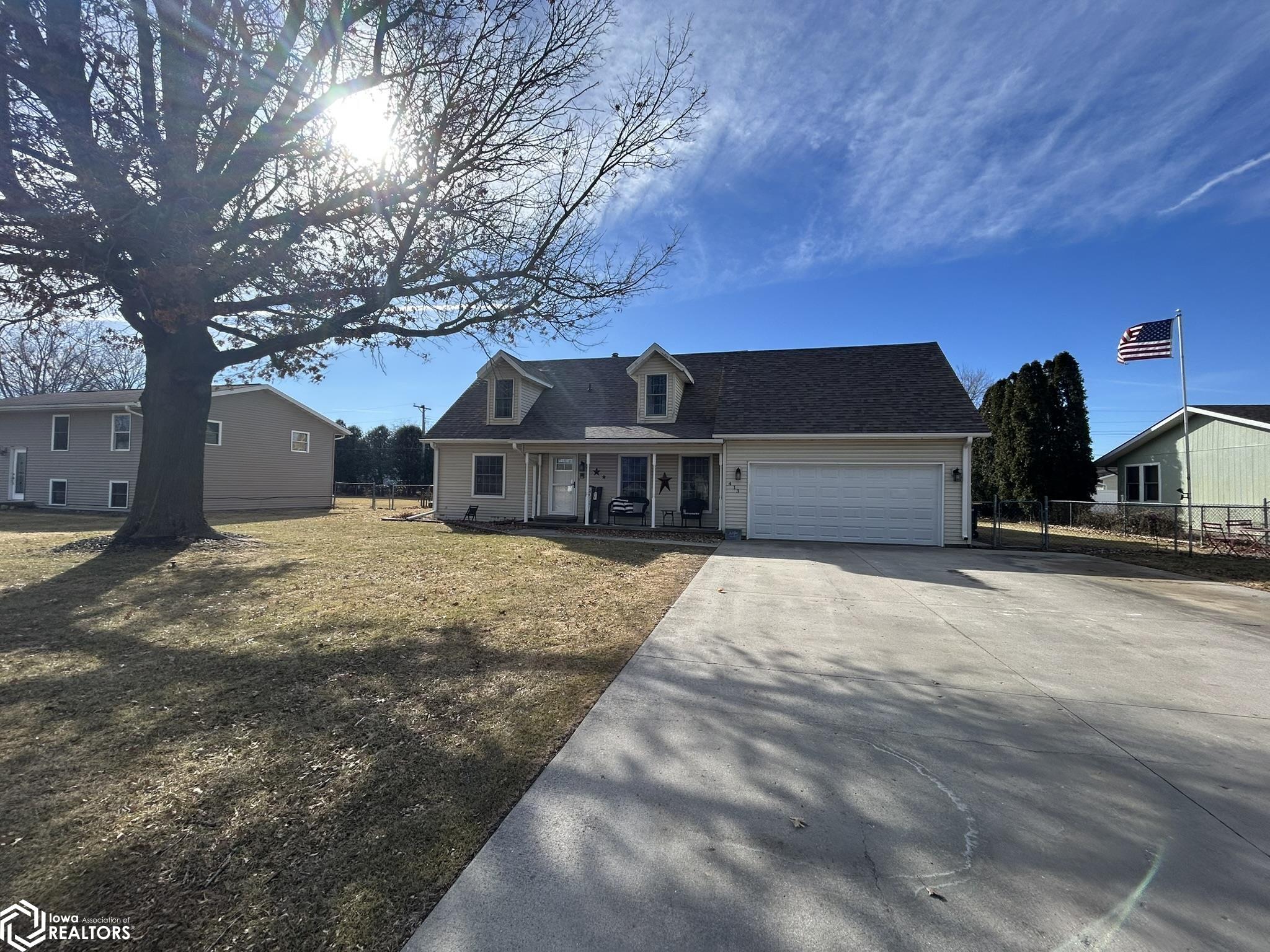 413 Kennedy Drive, Wapello, Iowa image 1