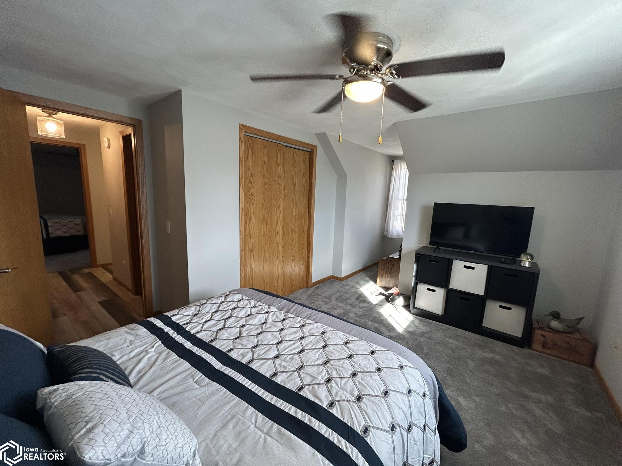 413 Kennedy Drive, Wapello, Iowa image 12