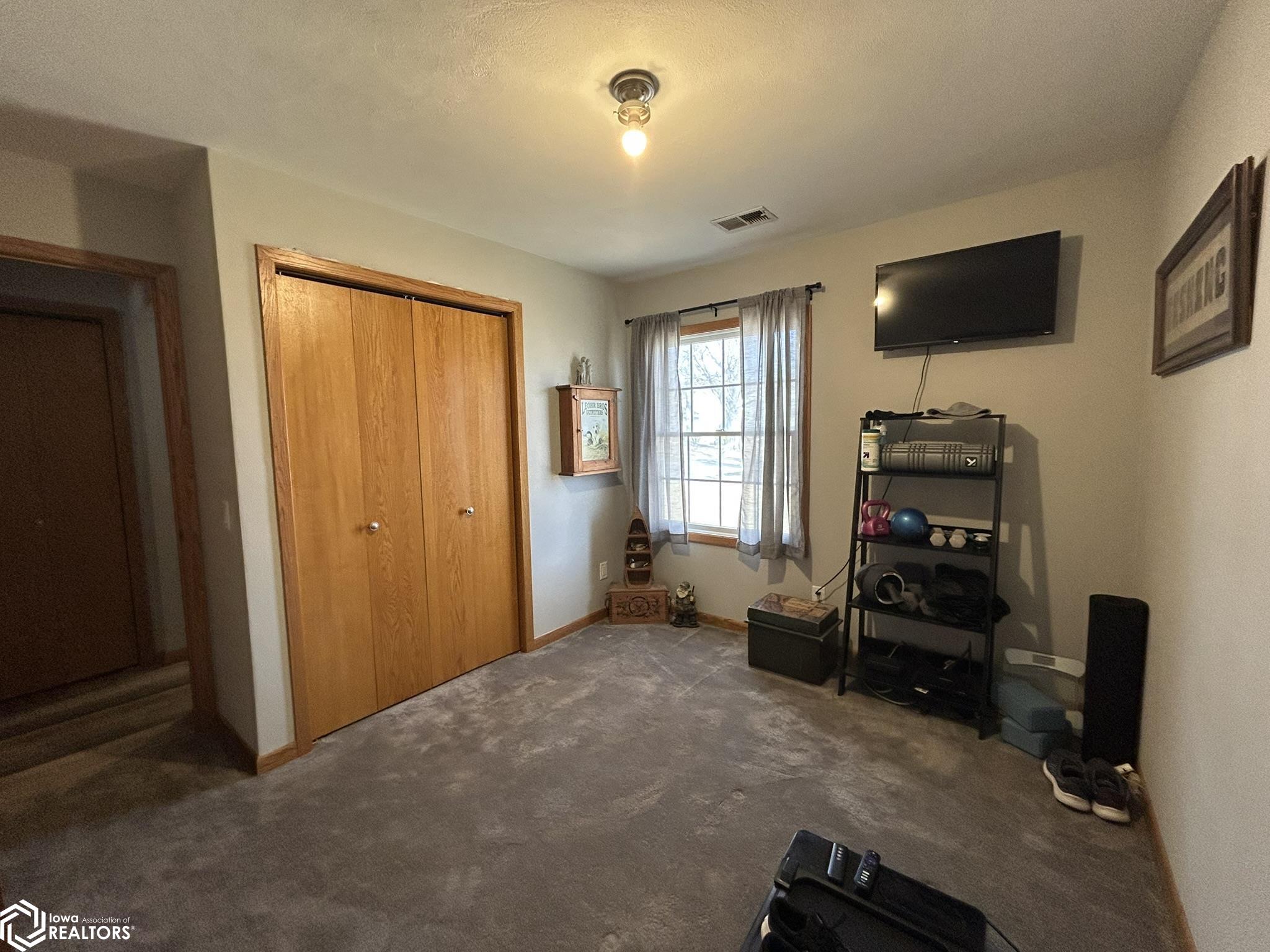 413 Kennedy Drive, Wapello, Iowa image 13