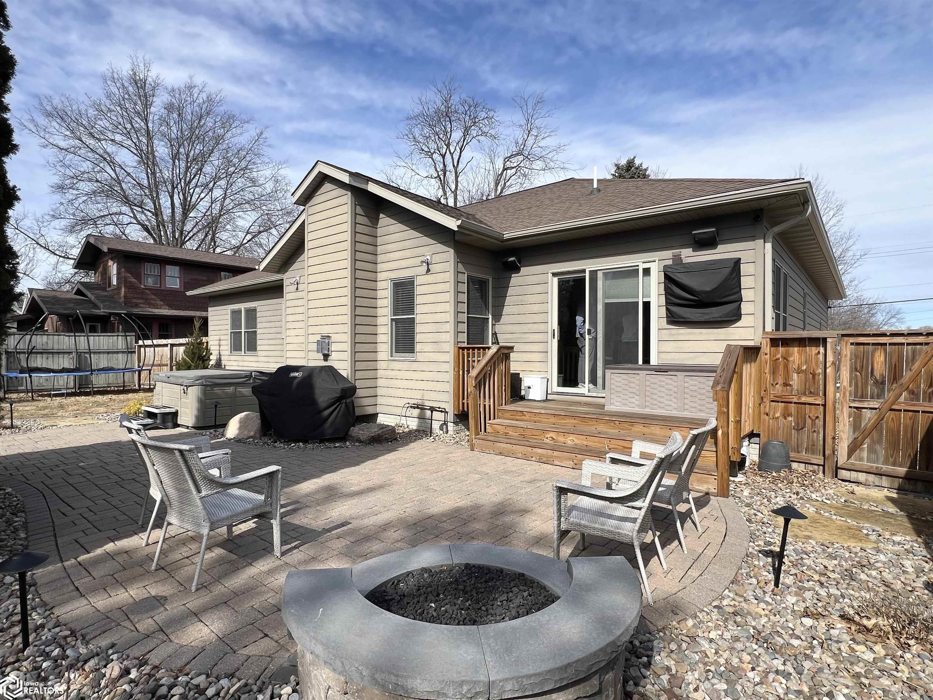 801 S 5th Avenue, Newton, Iowa image 23