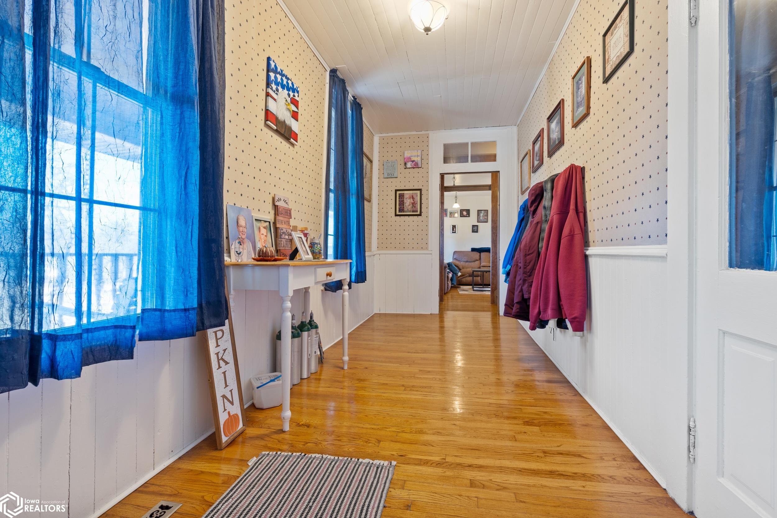 634 W 2nd Street, Washington, Iowa image 20