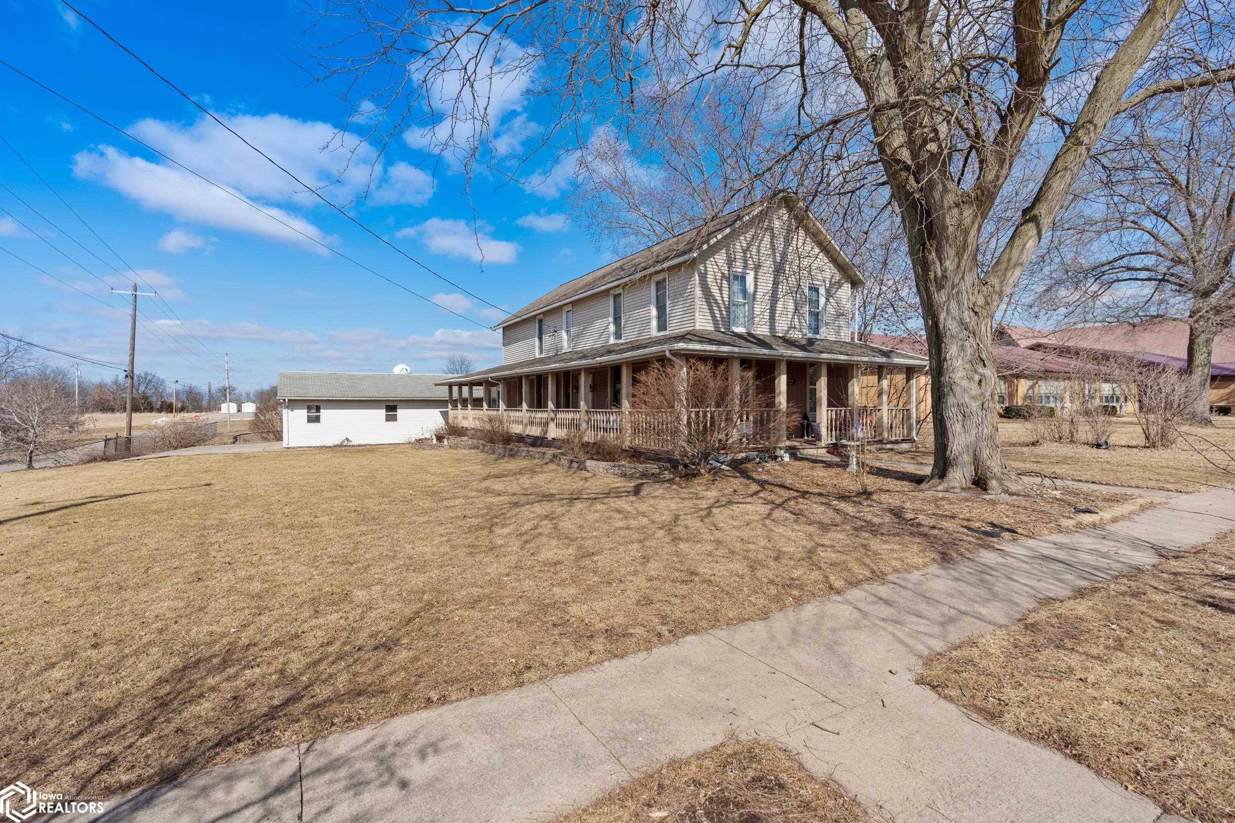 634 W 2nd Street, Washington, Iowa image 38