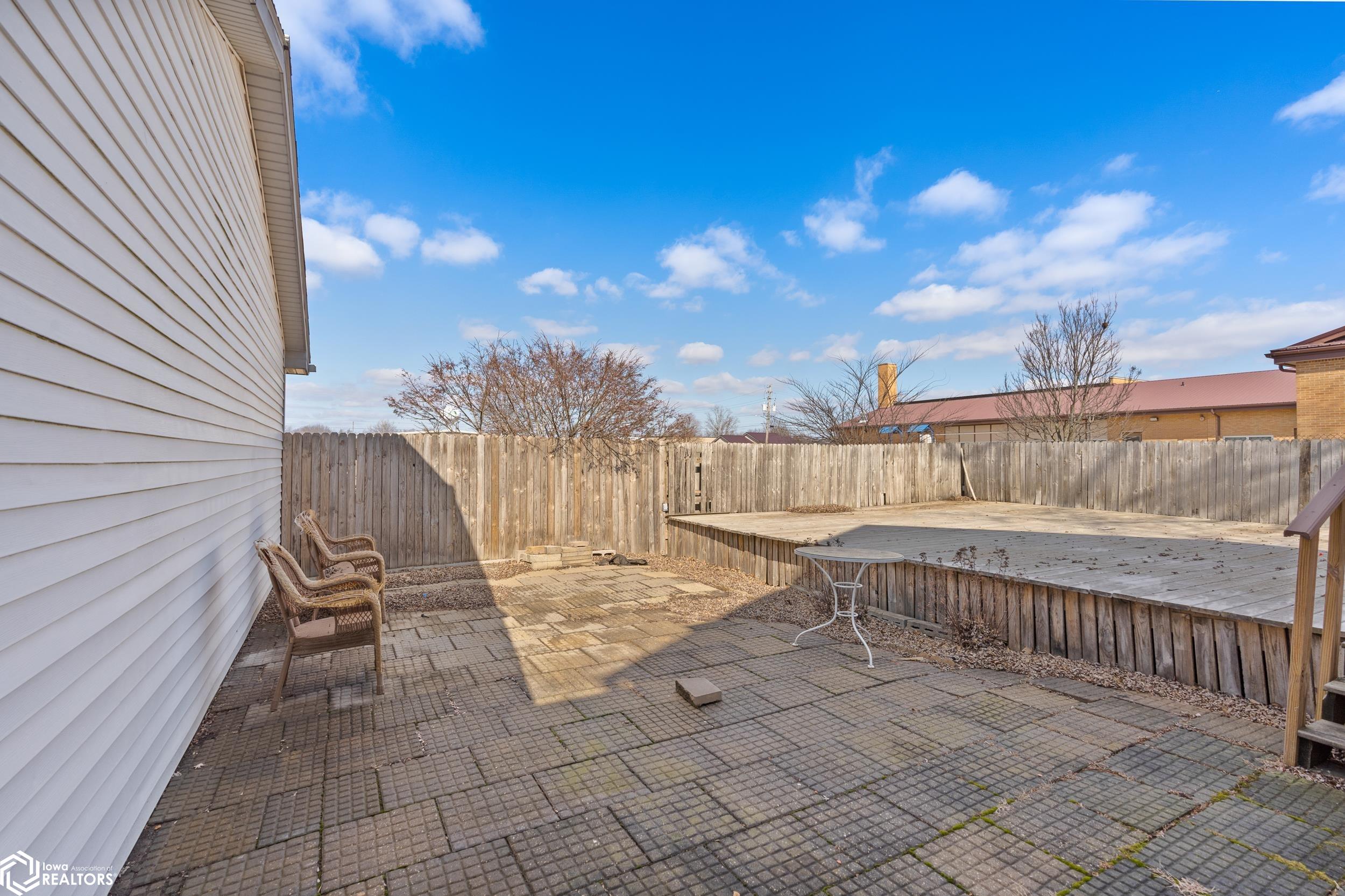 634 W 2nd Street, Washington, Iowa image 41