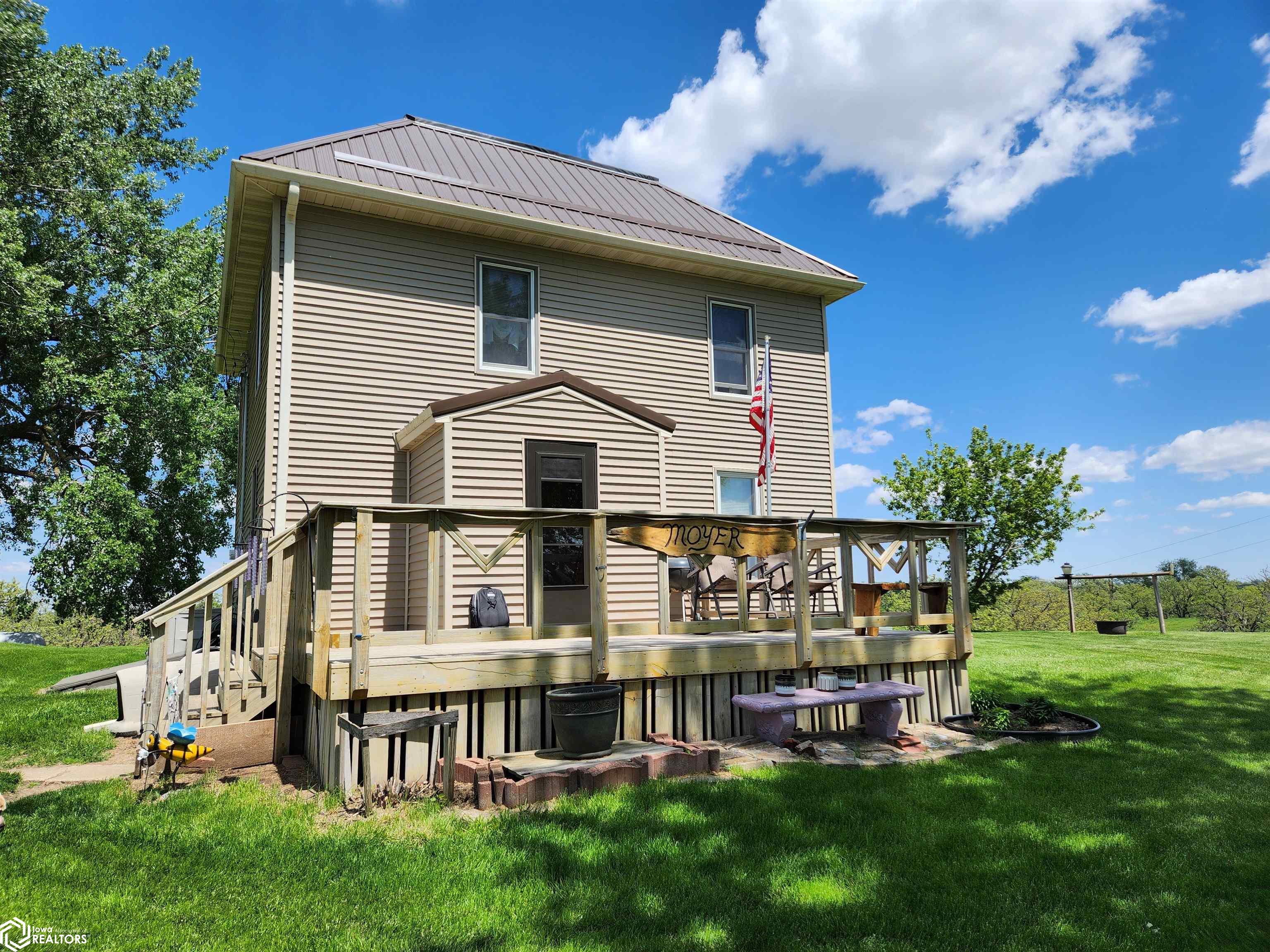 5029 E 156th Street, Grinnell, Iowa image 1