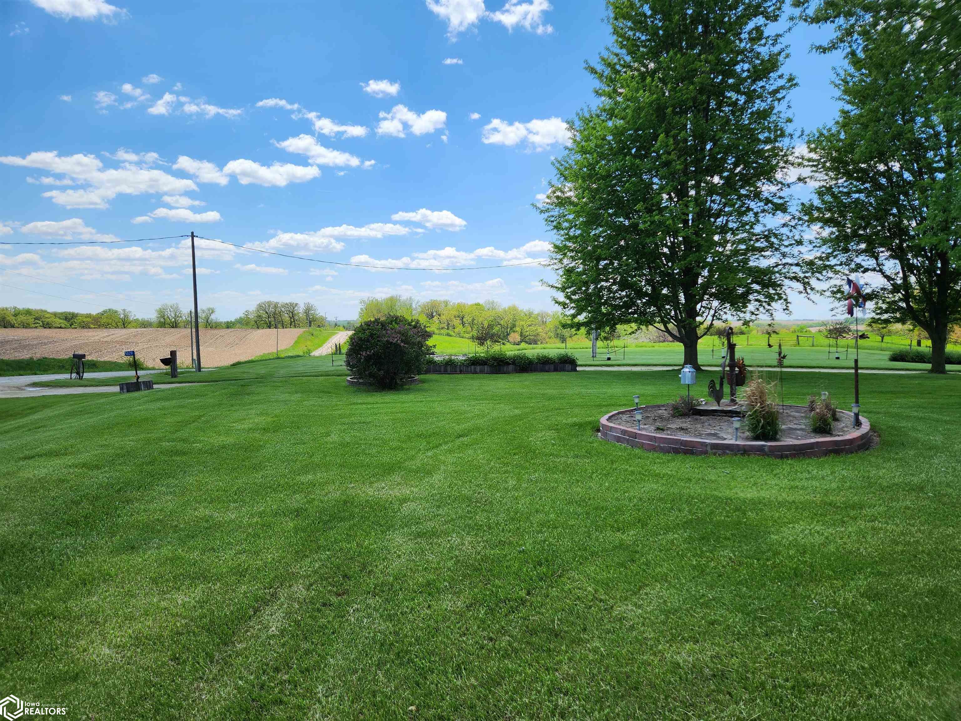 5029 E 156th Street, Grinnell, Iowa image 45
