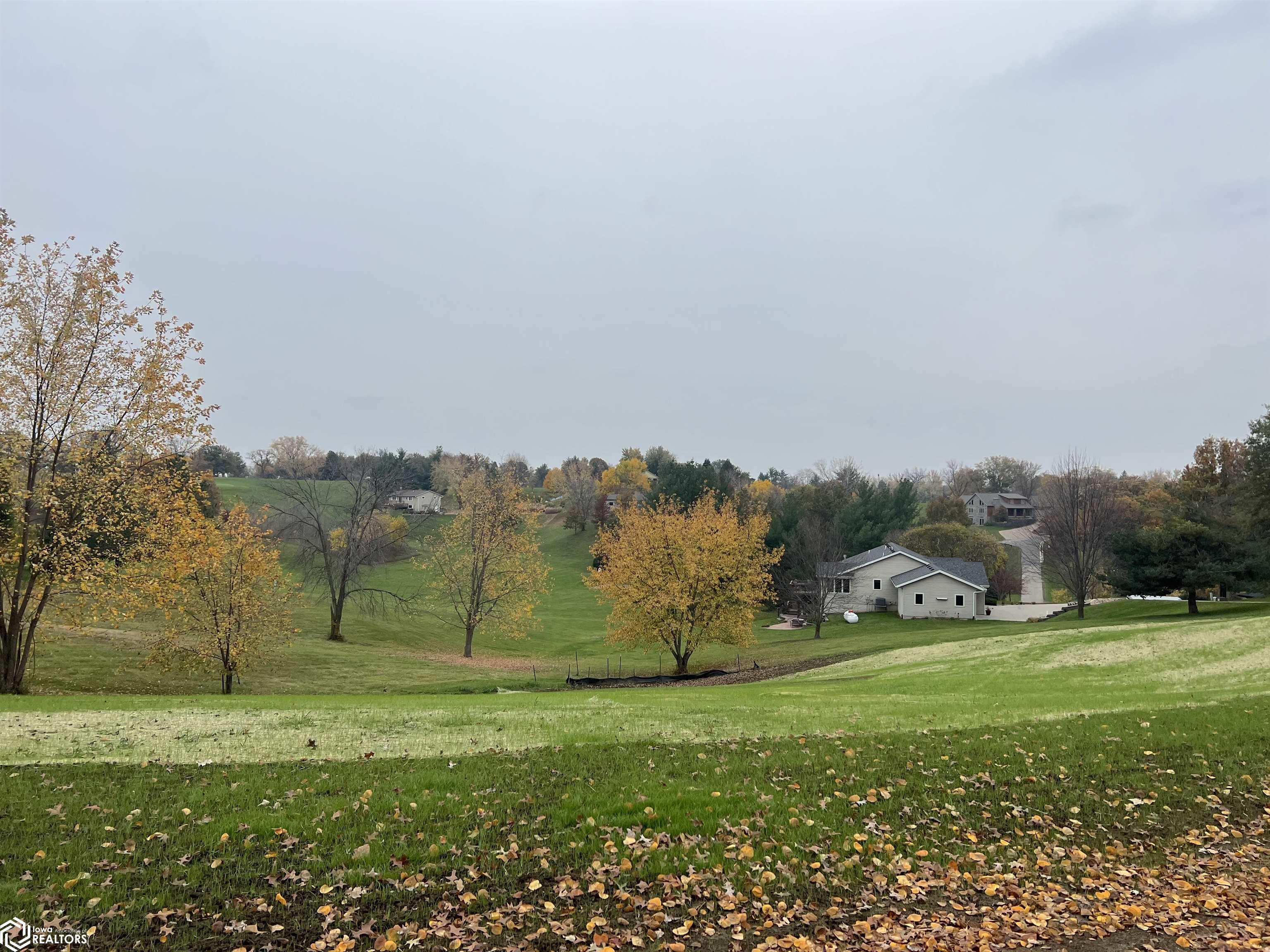 18 Fore Season Drive, Oakland Acres, Iowa image 1