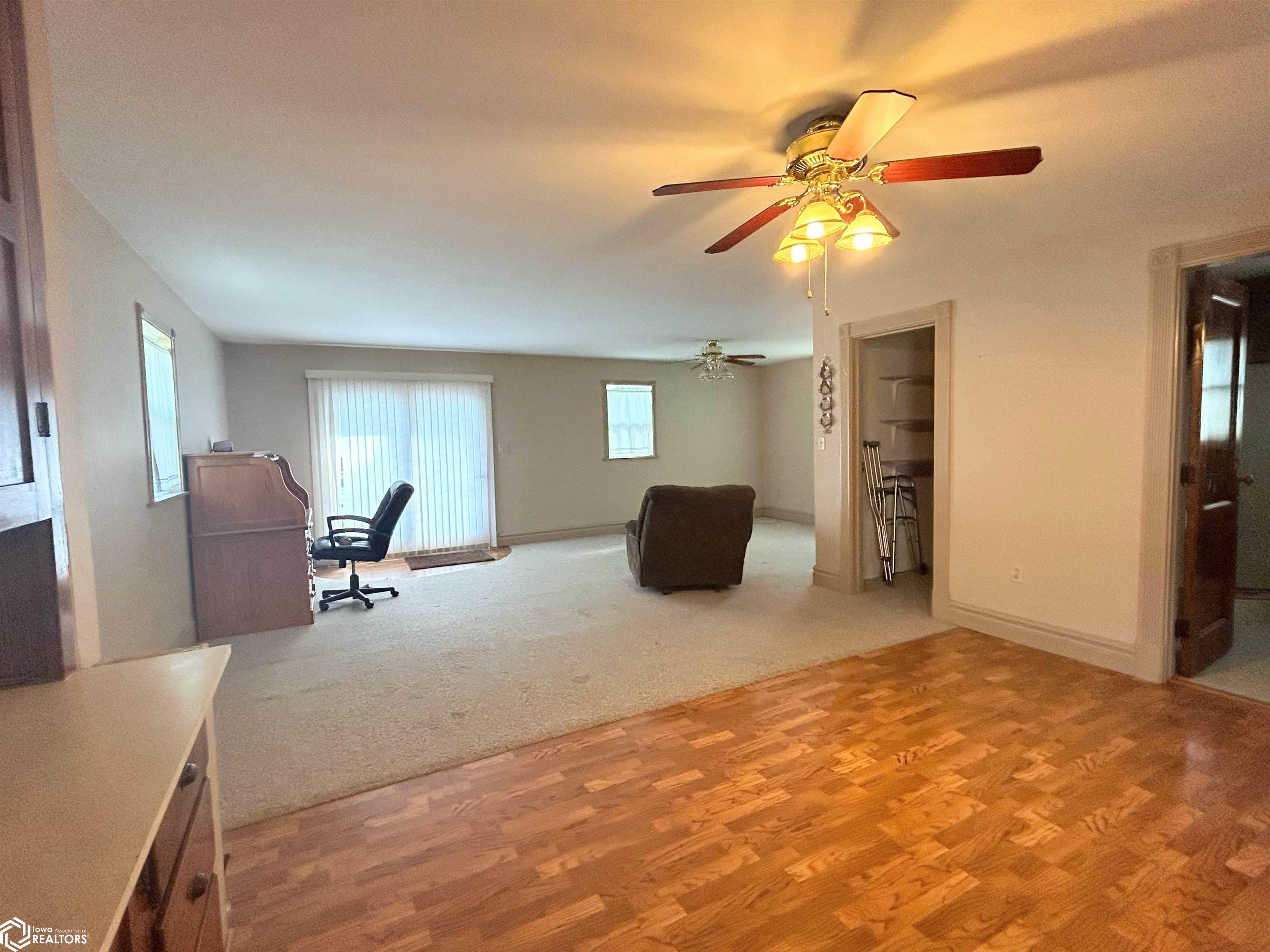 1012 Summer Street, Grinnell, Iowa image 16