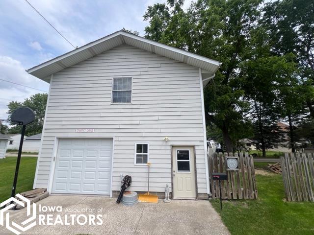 1012 Summer Street, Grinnell, Iowa image 29