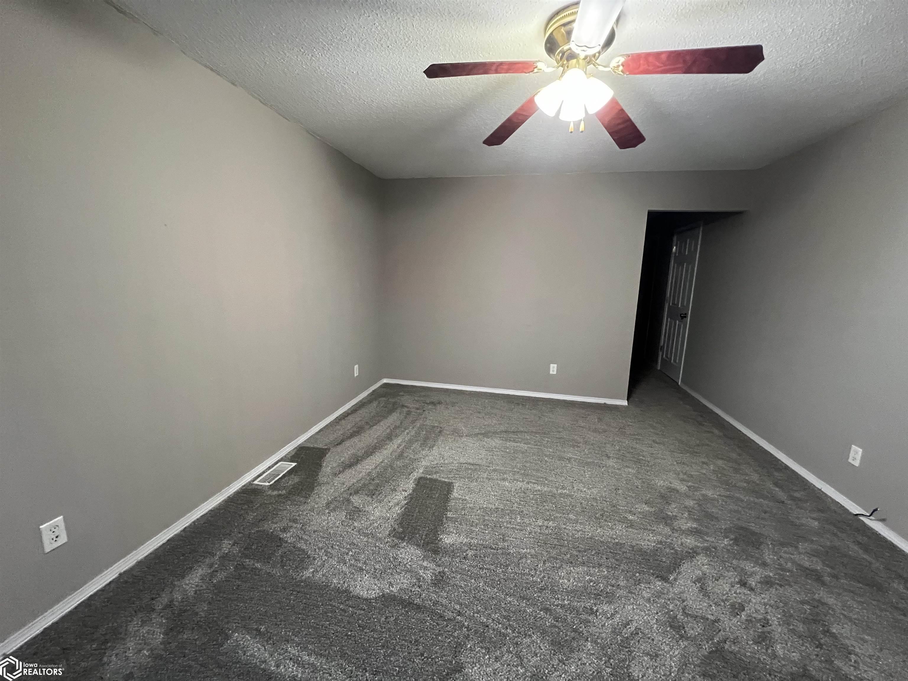 11 Suncrest Street, Keokuk, Iowa image 6