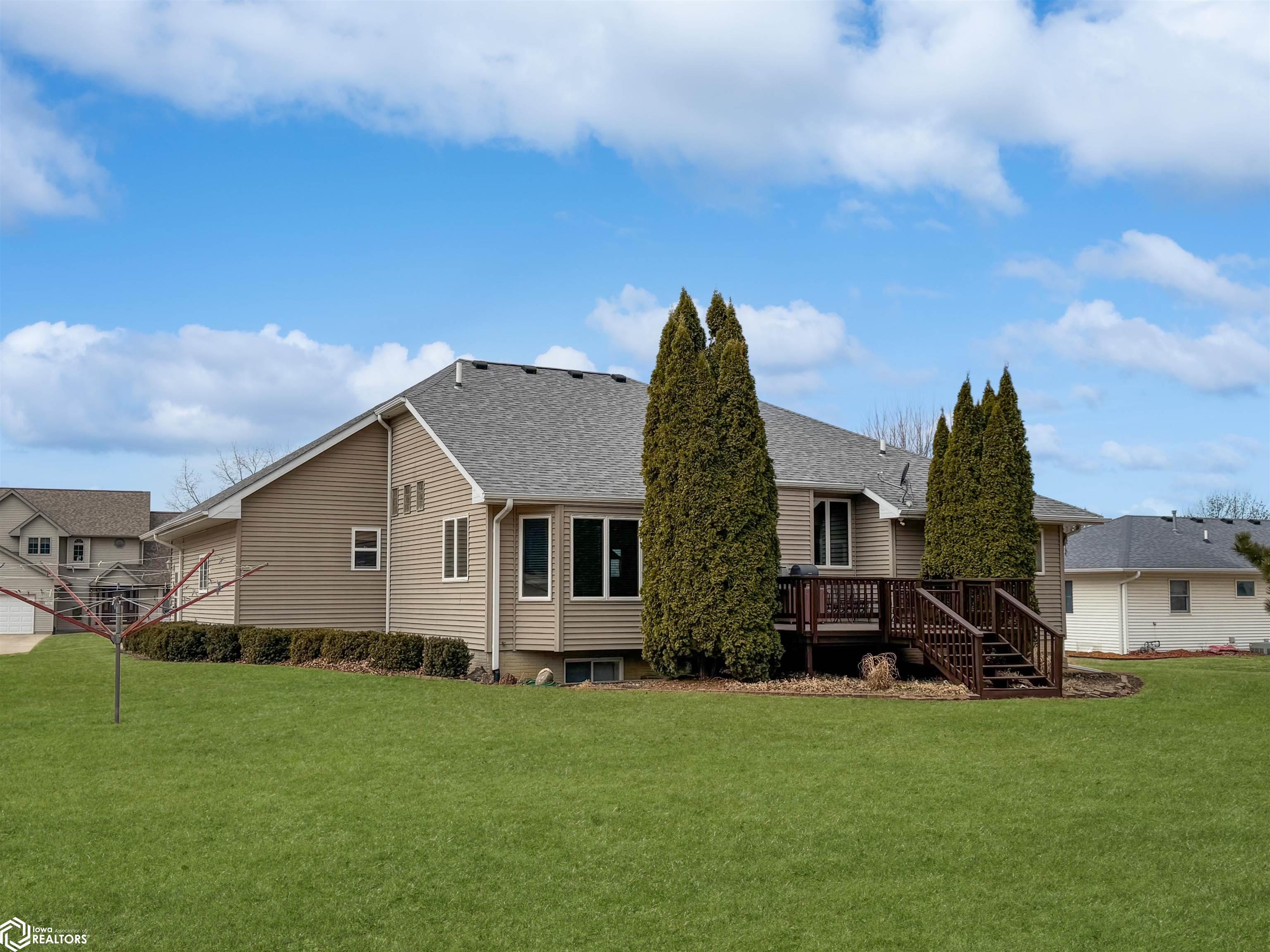 605 Westview Street, Traer, Iowa image 2