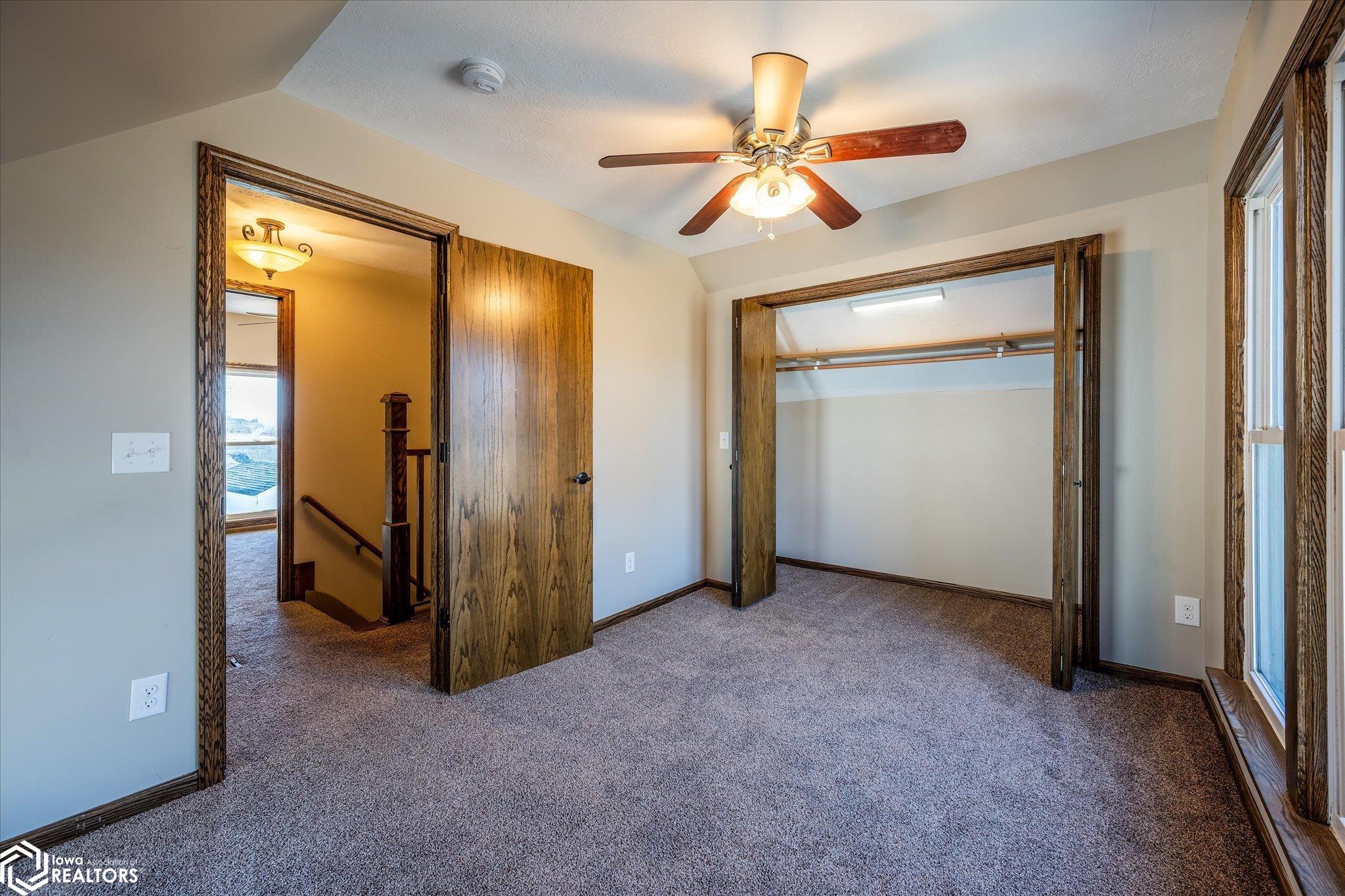 414 N 4th Avenue, Logan, Iowa image 31
