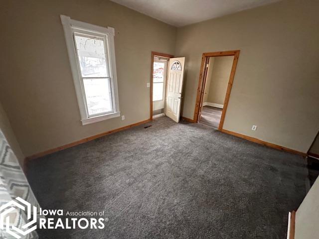 238 S Schuyler Street, Ottumwa, Iowa image 4