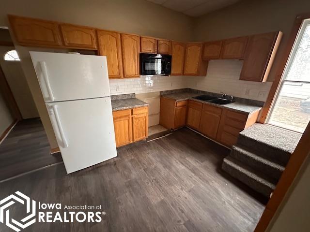 238 S Schuyler Street, Ottumwa, Iowa image 6