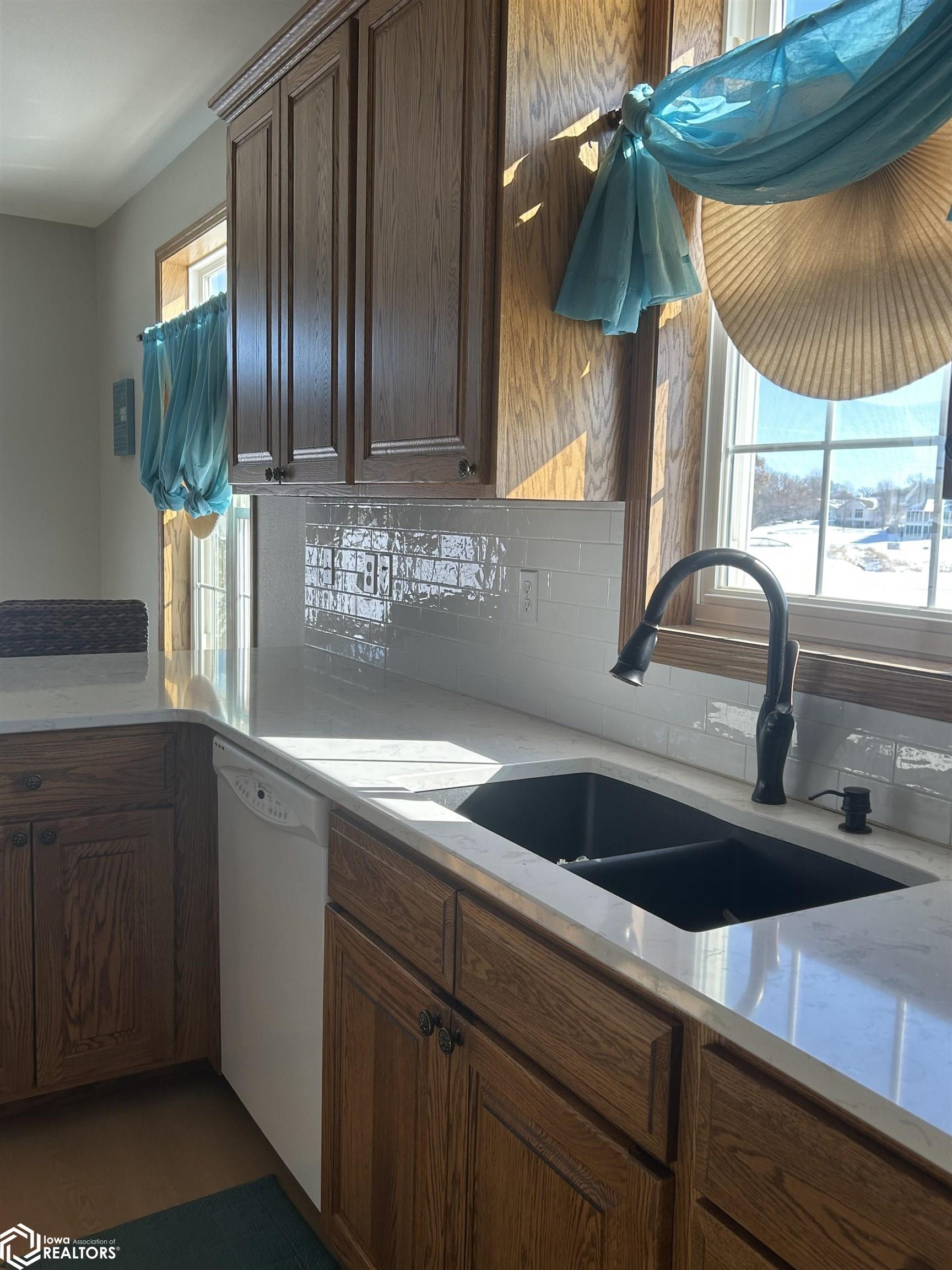 412a Brickyard Rd, Sheffield, Iowa image 13