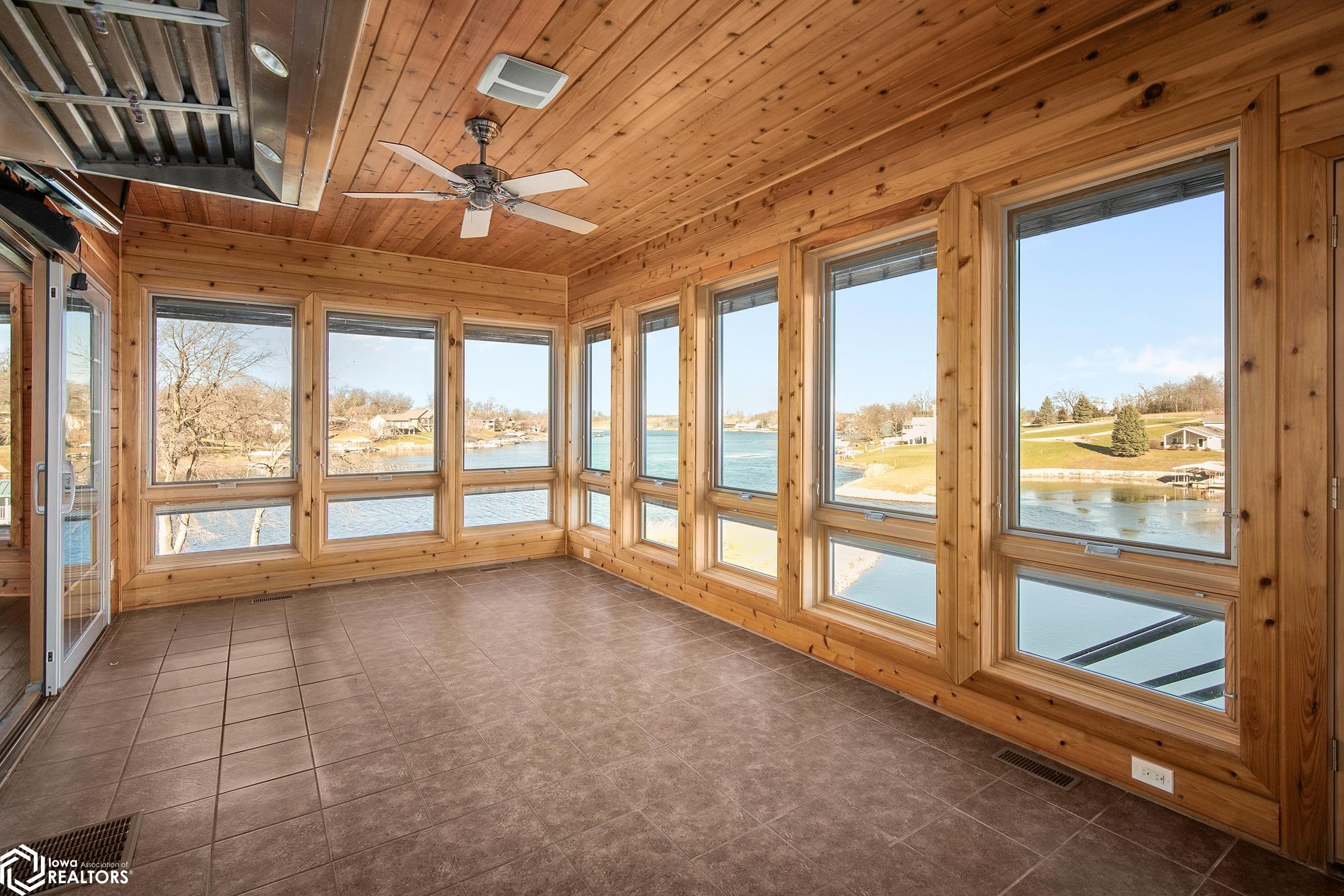 3144 Dogwood Drive, Ellston, Iowa image 17