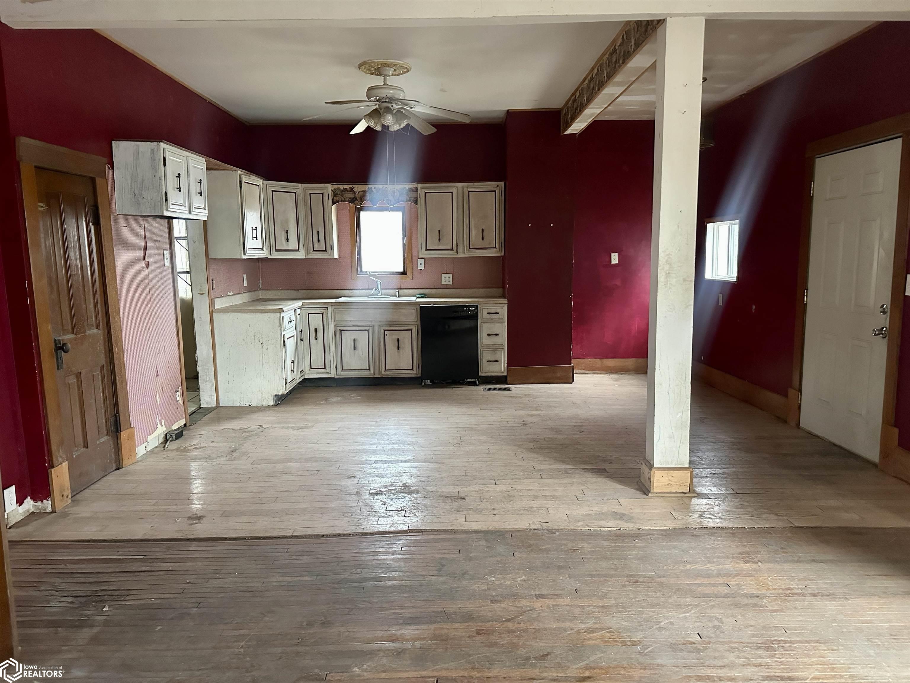 207 N Swarts St, Abingdon, Illinois image 14