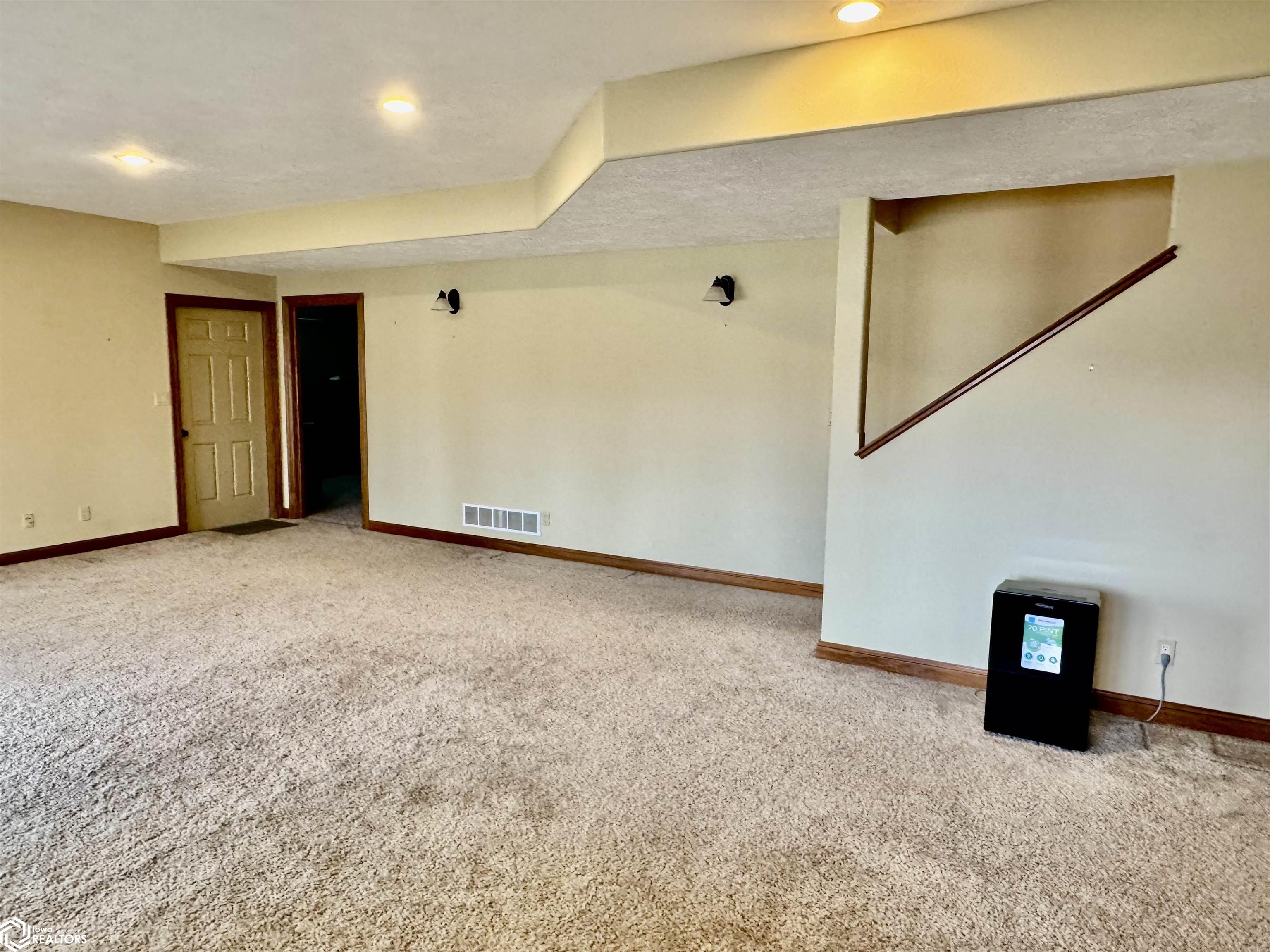 33 Lido Road, Clear Lake, Iowa image 31